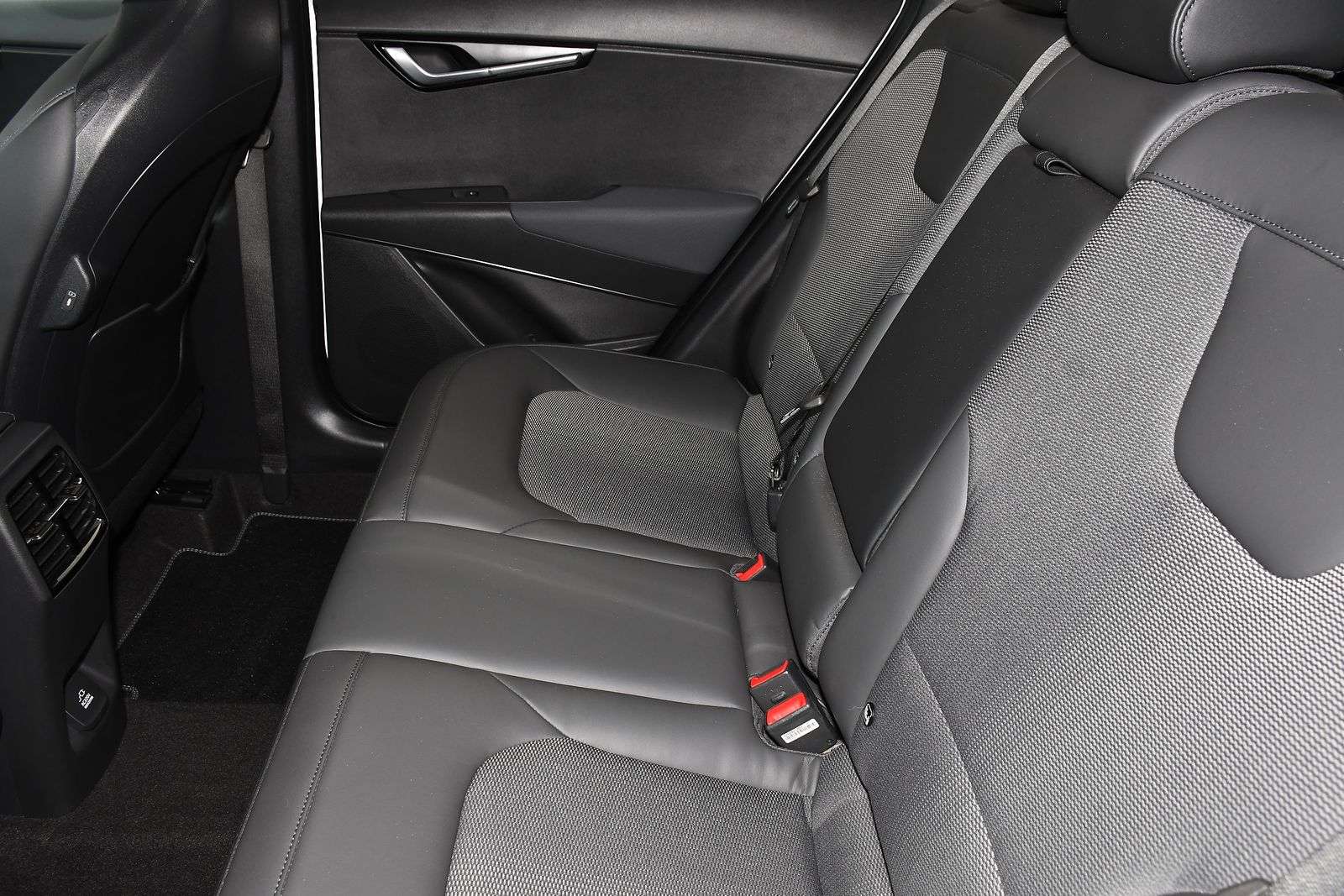 2022 KIA NIRO 2022 KIA NIRO