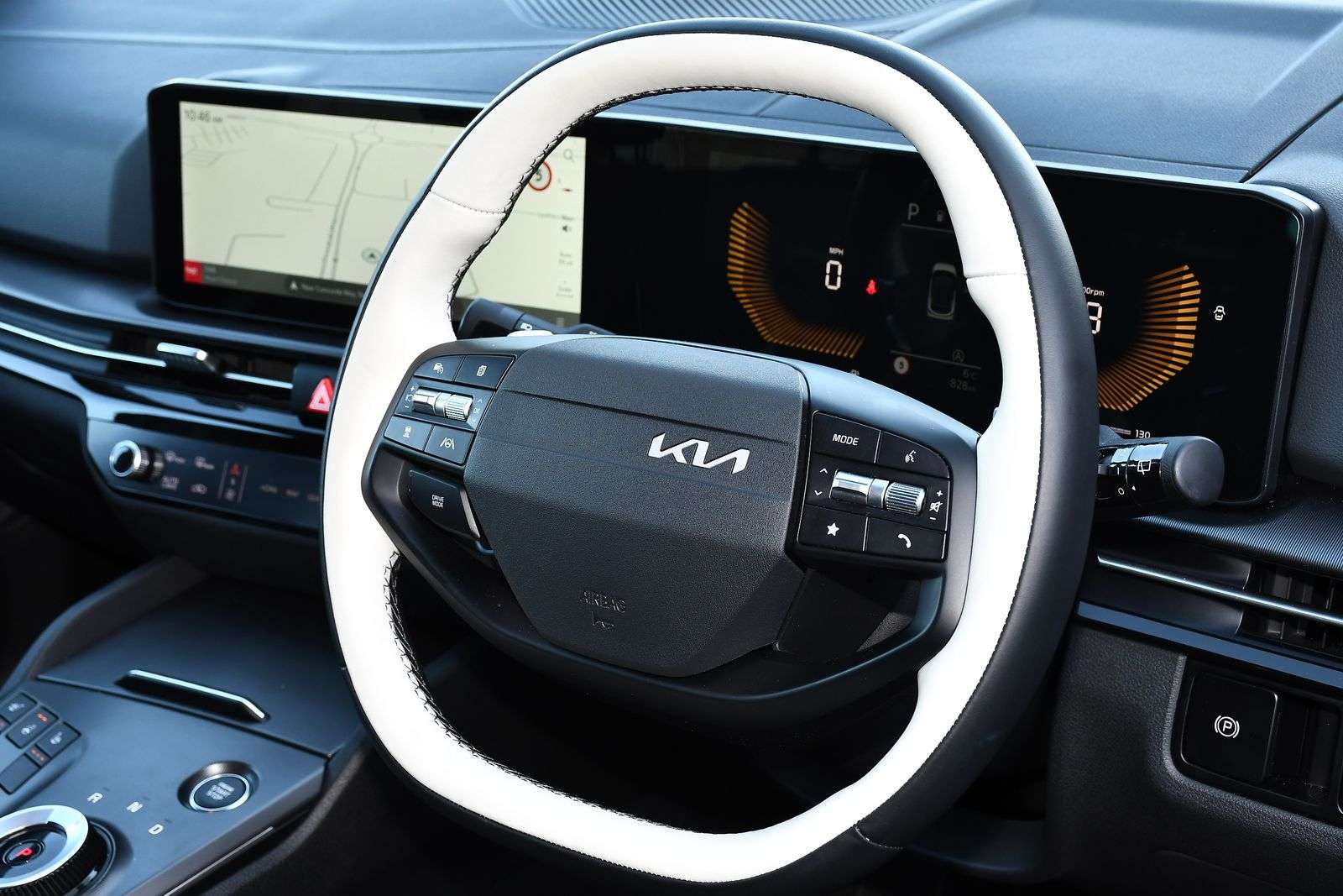 2025 KIA SPORTAGE 2025 KIA SPORTAGE