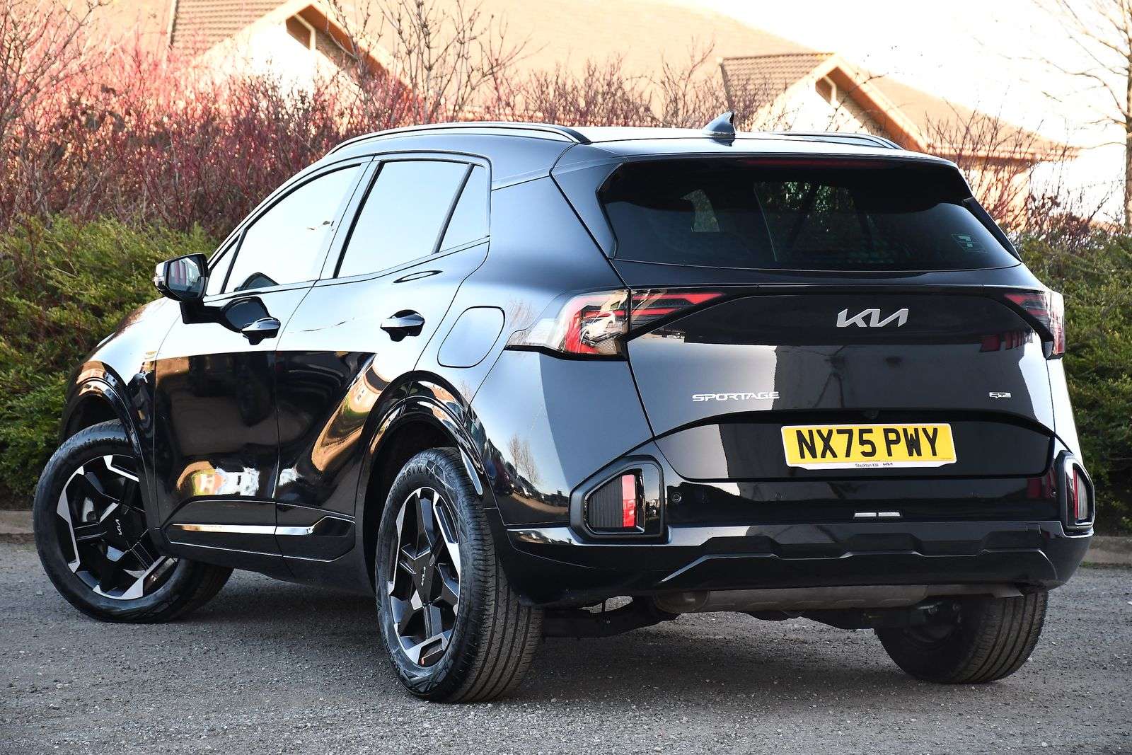 A 2025 KIA SPORTAGE 1.6 T-GDi GT-Line SUV 5dr Petrol DCT Euro 6 (s/s) (147 bhp) A 2025 KIA SPORTAGE 1.6 T-GDi GT-Line SUV 5dr Petrol DCT Euro 6 (s/s) (147 bhp)