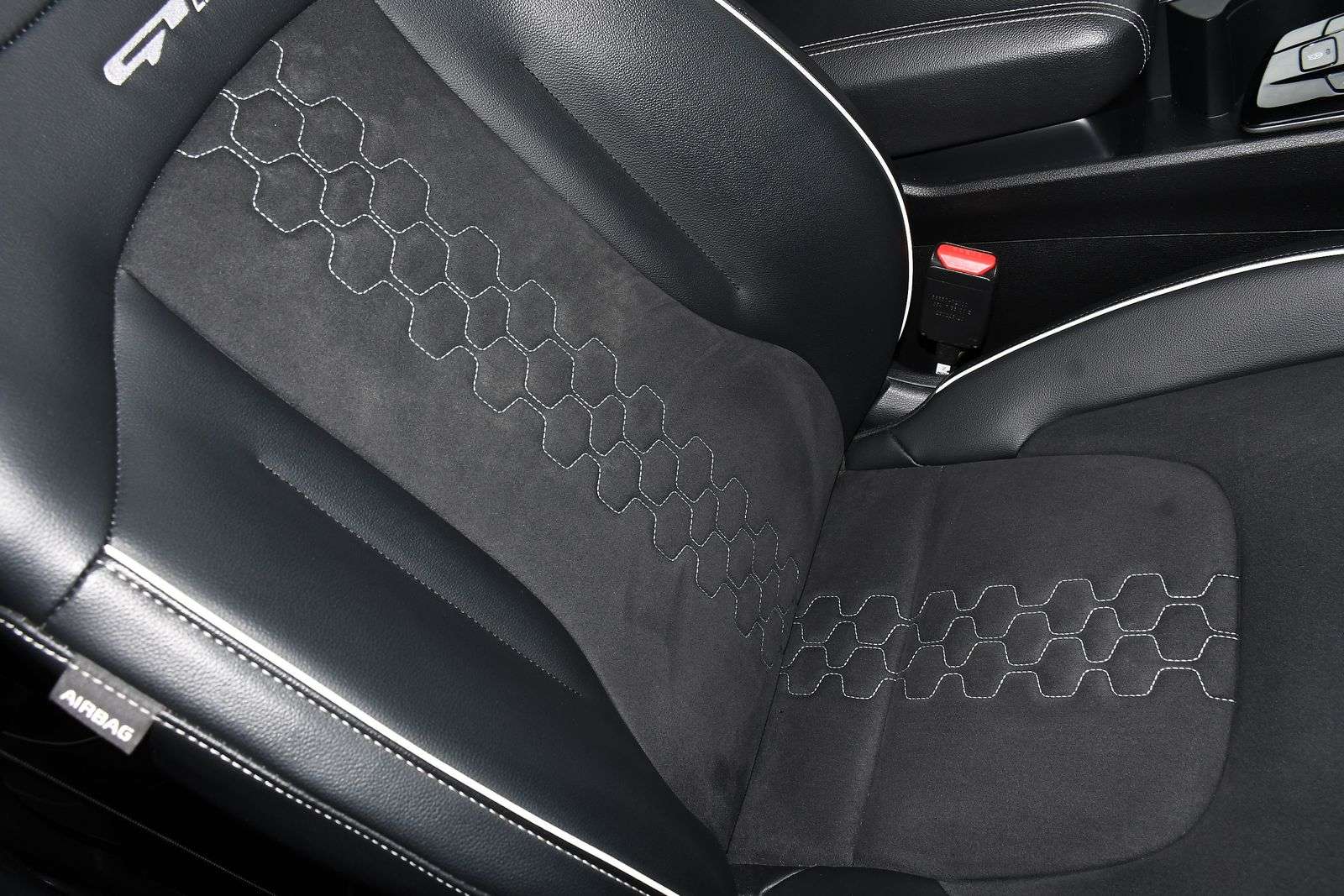 2023 KIA SPORTAGE 2023 KIA SPORTAGE