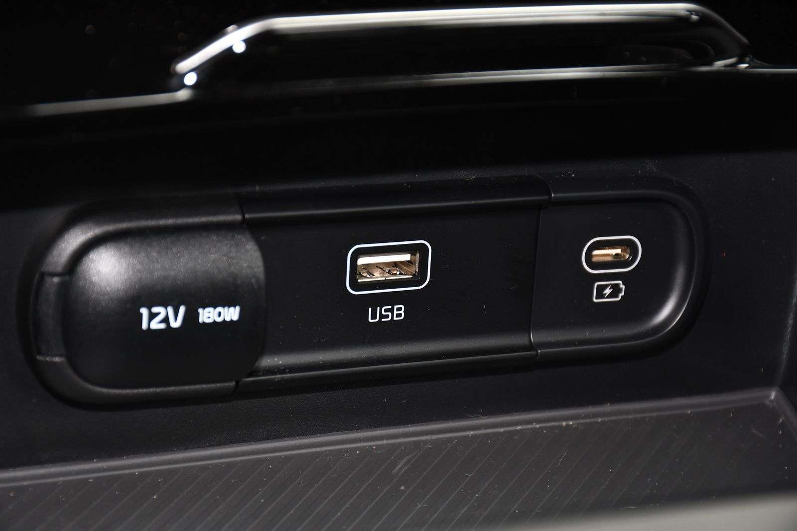 2023 KIA SPORTAGE 2023 KIA SPORTAGE