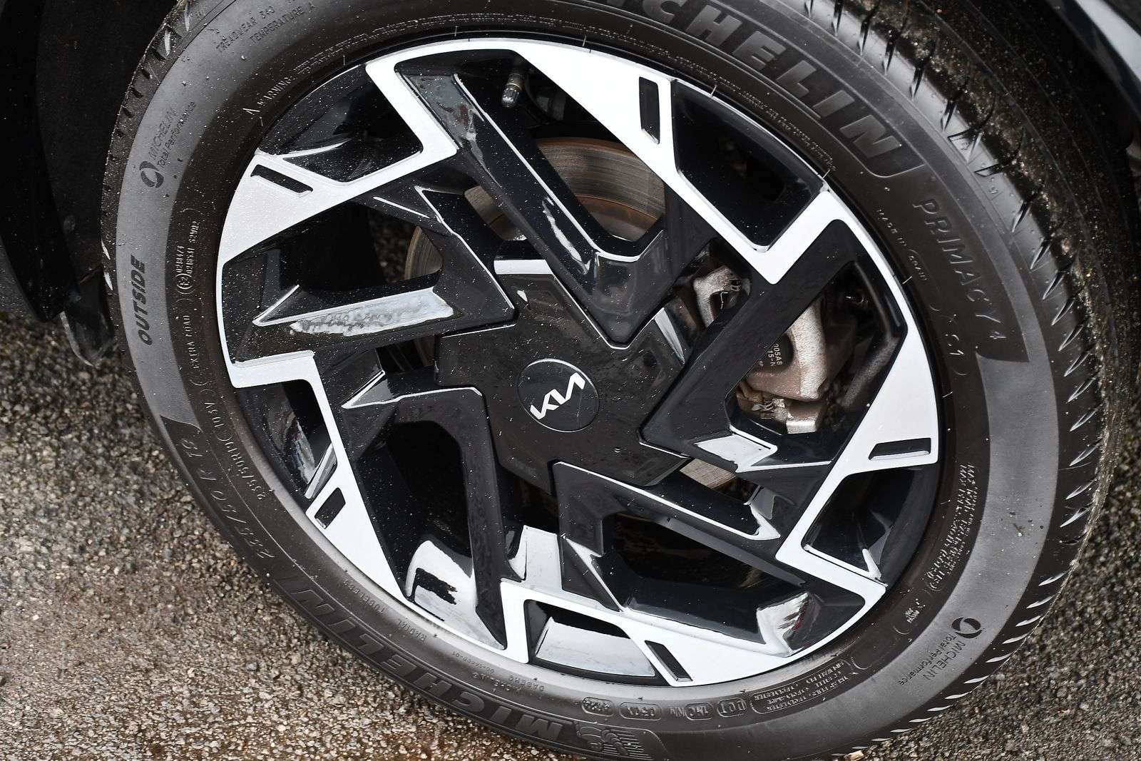 2025 KIA SPORTAGE 2025 KIA SPORTAGE