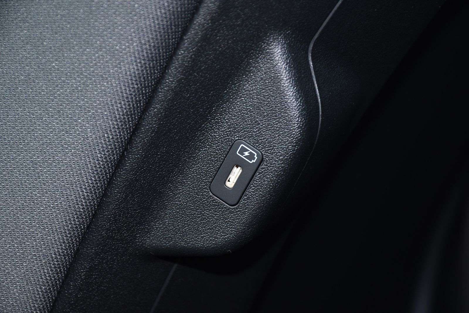 2025 KIA NIRO 2025 KIA NIRO