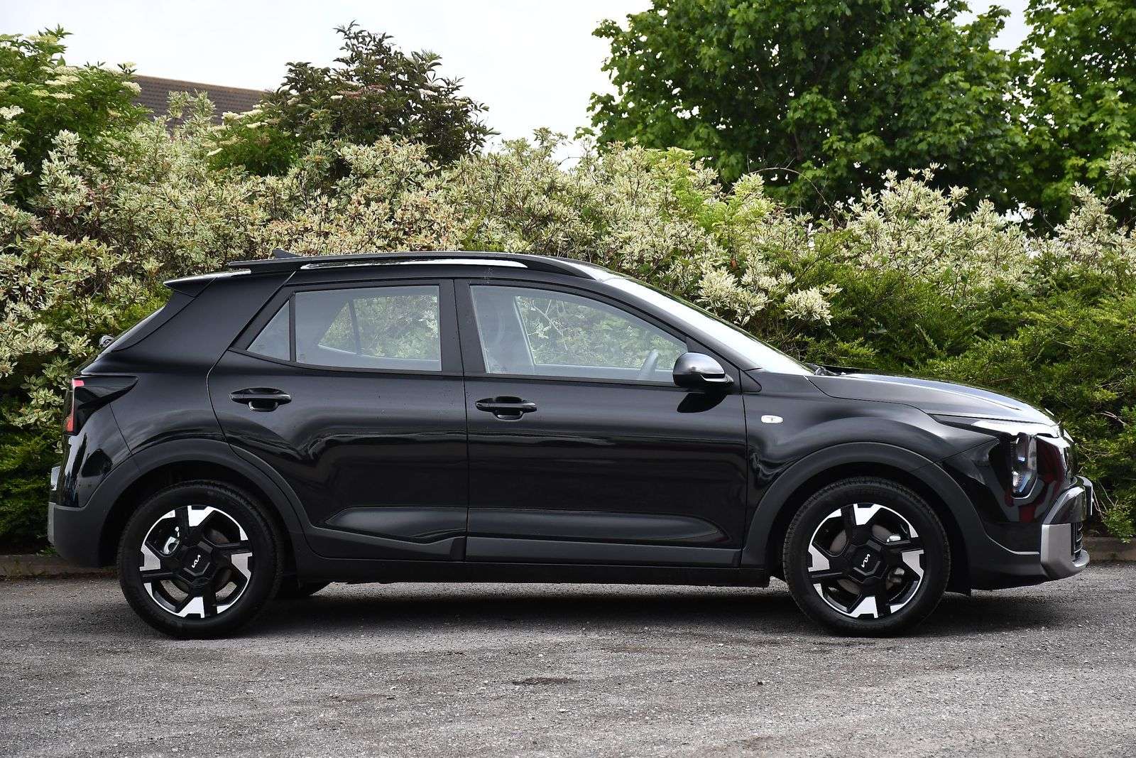 A 2026 KIA STONIC 1.0 T-GDi Pure SUV 5dr Petrol DCT Euro 6 (s/s) (98 bhp) A 2026 KIA STONIC 1.0 T-GDi Pure SUV 5dr Petrol DCT Euro 6 (s/s) (98 bhp)