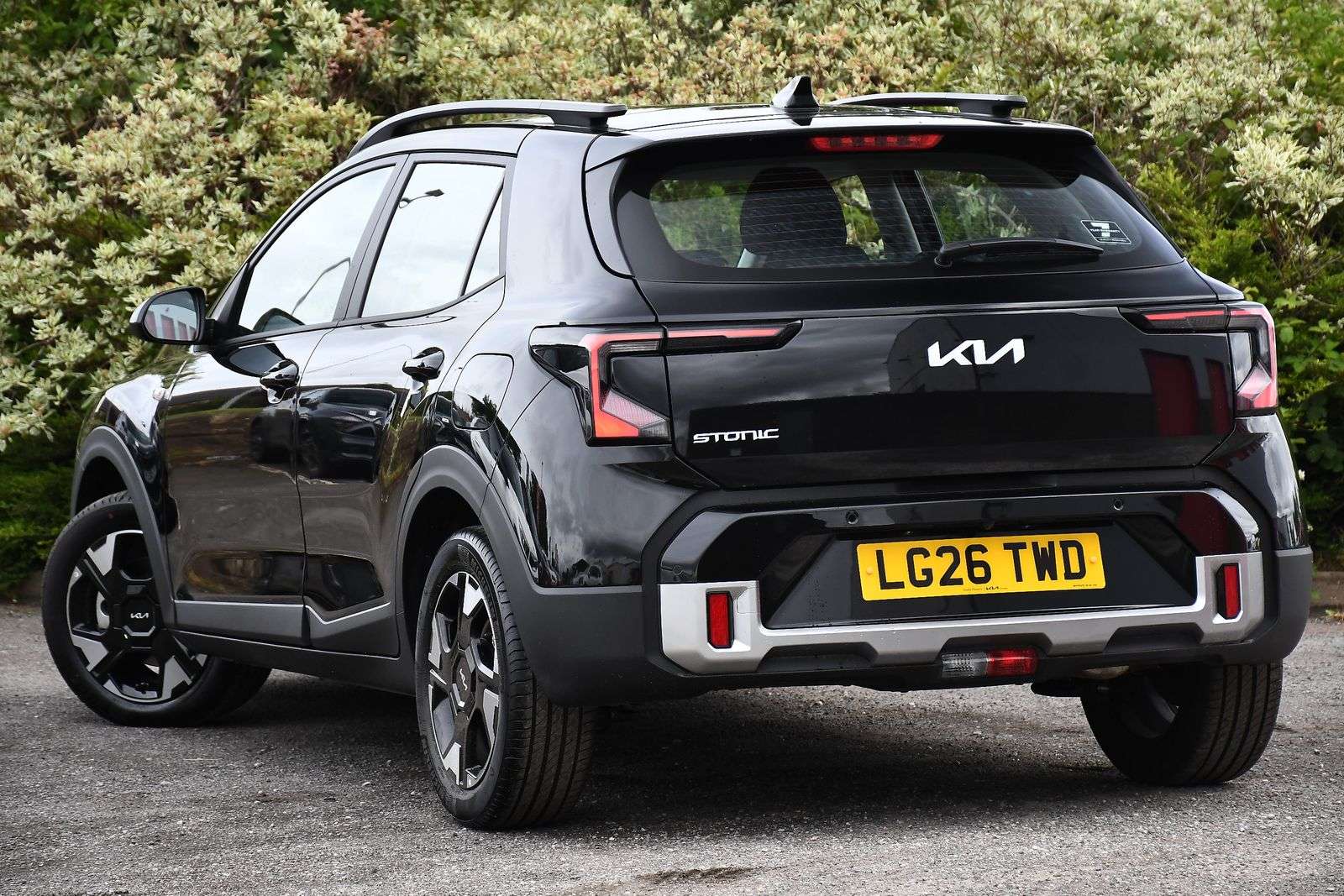 A 2026 KIA STONIC 1.0 T-GDi Pure SUV 5dr Petrol DCT Euro 6 (s/s) (98 bhp) A 2026 KIA STONIC 1.0 T-GDi Pure SUV 5dr Petrol DCT Euro 6 (s/s) (98 bhp)