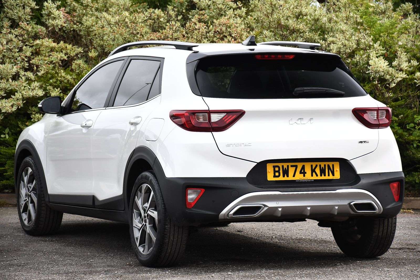 A 2025 KIA STONIC 1.0 T-GDi MHEV GT-Line S SUV 5dr Petrol Hybrid DCT Euro 6 (s/s) (98 bhp) A 2025 KIA STONIC 1.0 T-GDi MHEV GT-Line S SUV 5dr Petrol Hybrid DCT Euro 6 (s/s) (98 bhp)