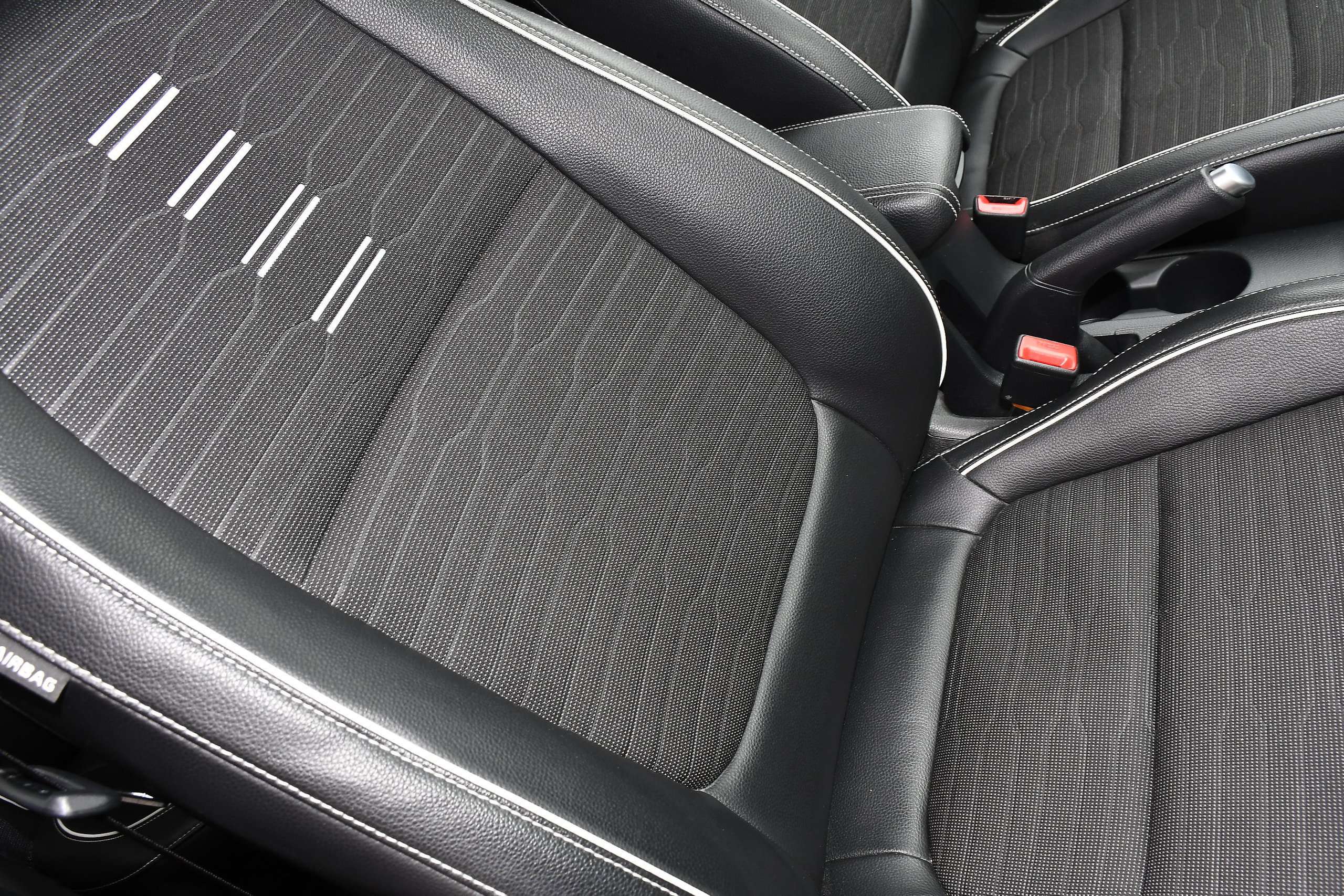 2025 KIA STONIC 2025 KIA STONIC