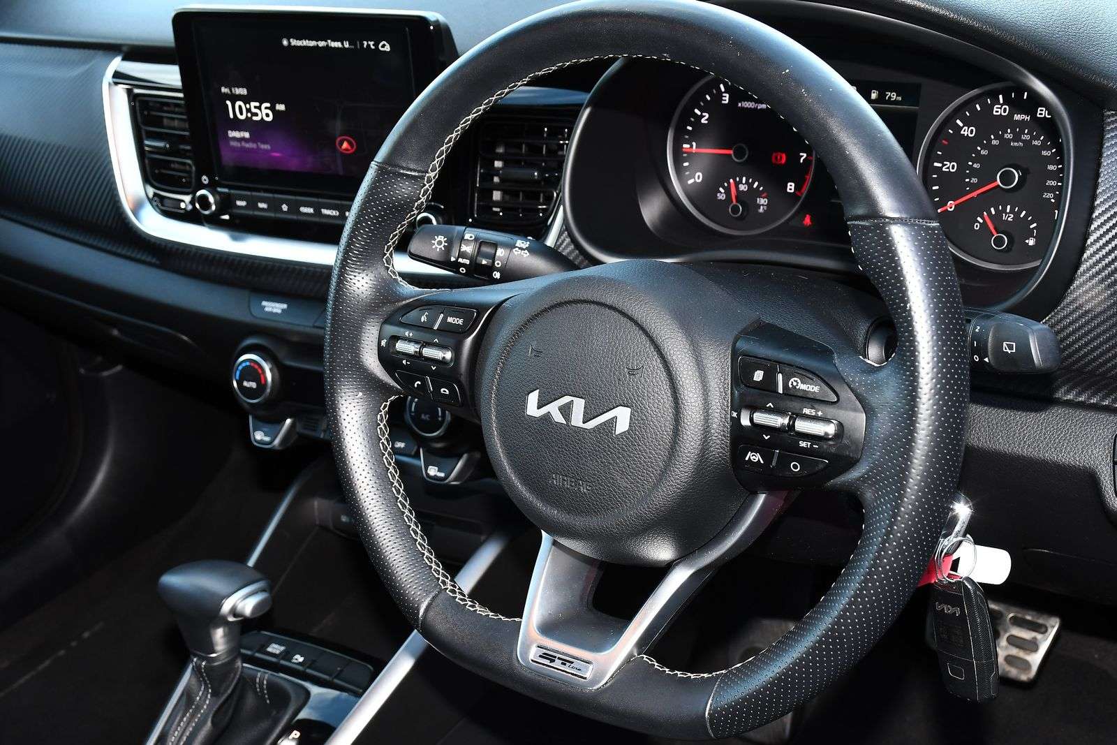 2023 KIA STONIC 2023 KIA STONIC