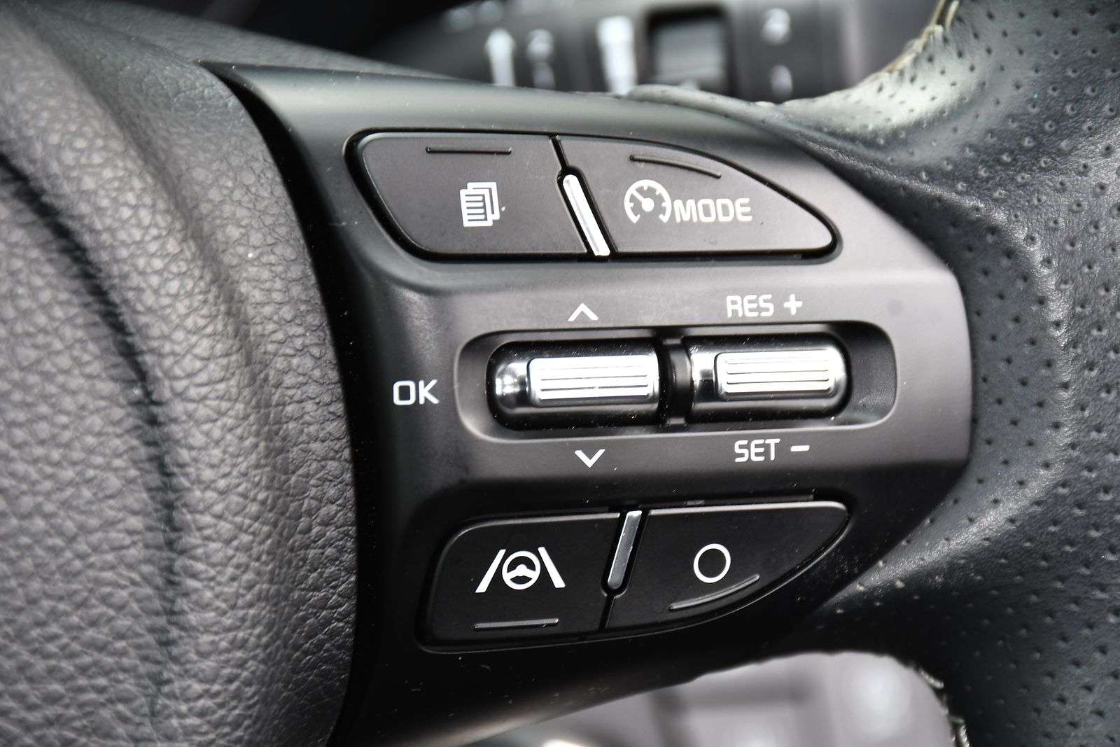 2023 KIA STONIC 2023 KIA STONIC