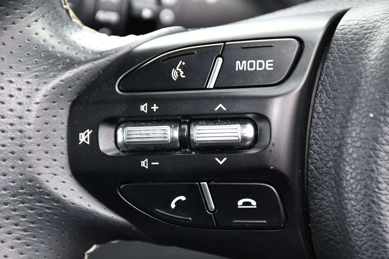 2023 KIA STONIC 2023 KIA STONIC