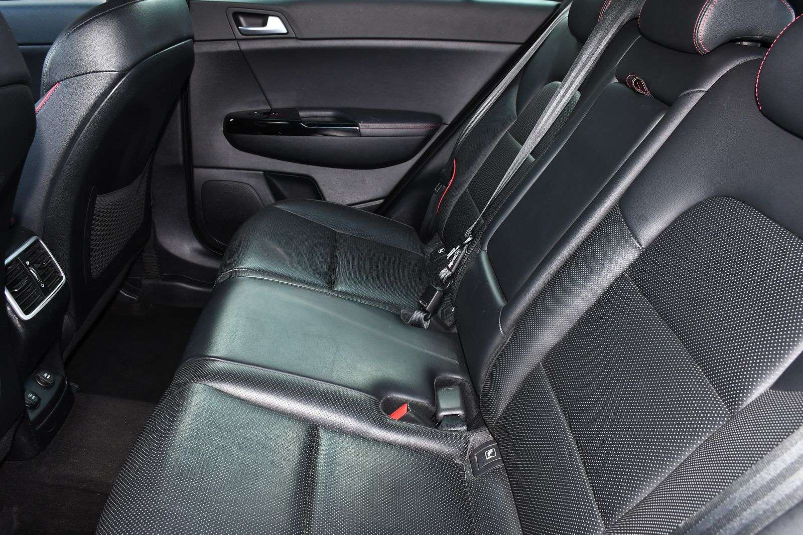2021 KIA SPORTAGE 2021 KIA SPORTAGE