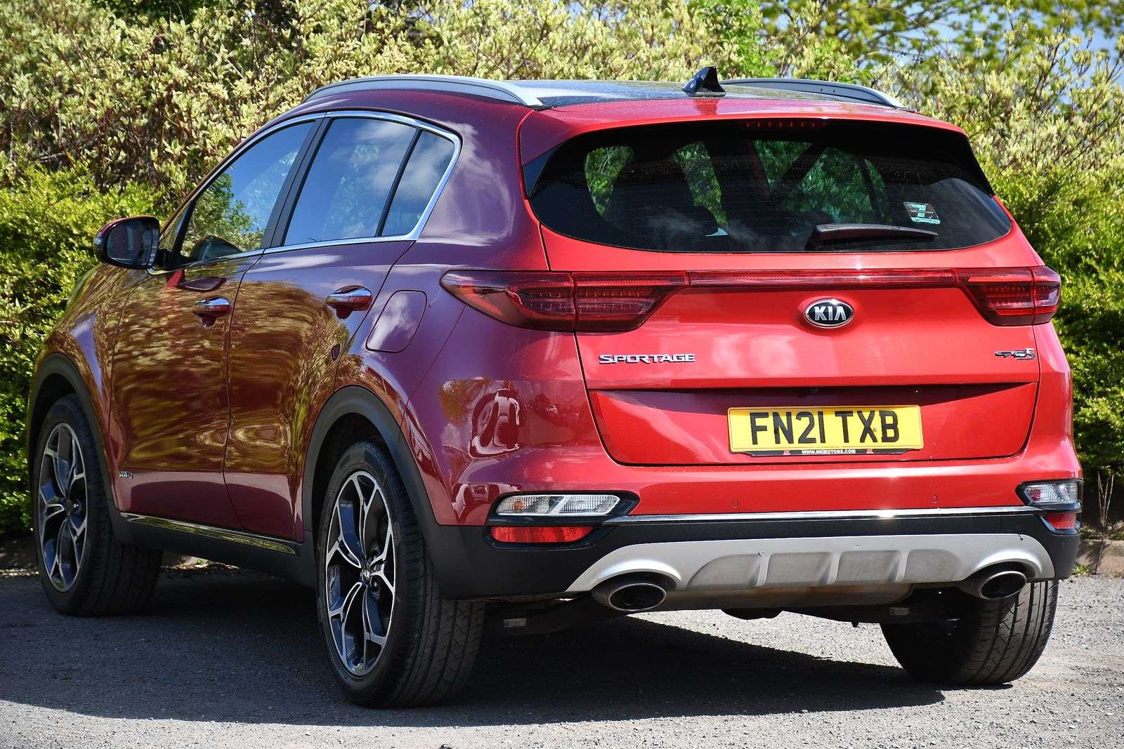A 2021 KIA SPORTAGE 1.6 T-GDi GT-Line S SUV 5dr Petrol DCT AWD Euro 6 (s/s) (174 bhp) A 2021 KIA SPORTAGE 1.6 T-GDi GT-Line S SUV 5dr Petrol DCT AWD Euro 6 (s/s) (174 bhp)