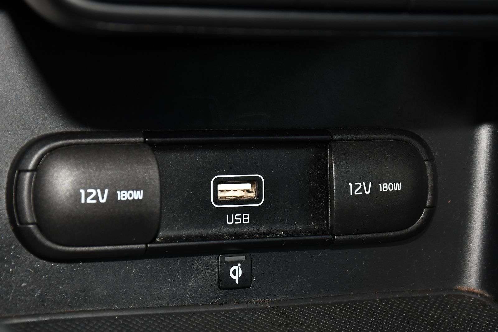 2021 KIA SPORTAGE 2021 KIA SPORTAGE