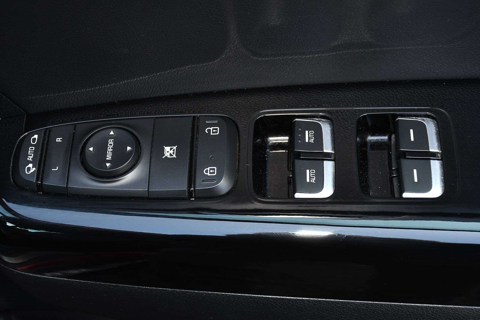 2021 KIA SPORTAGE 2021 KIA SPORTAGE