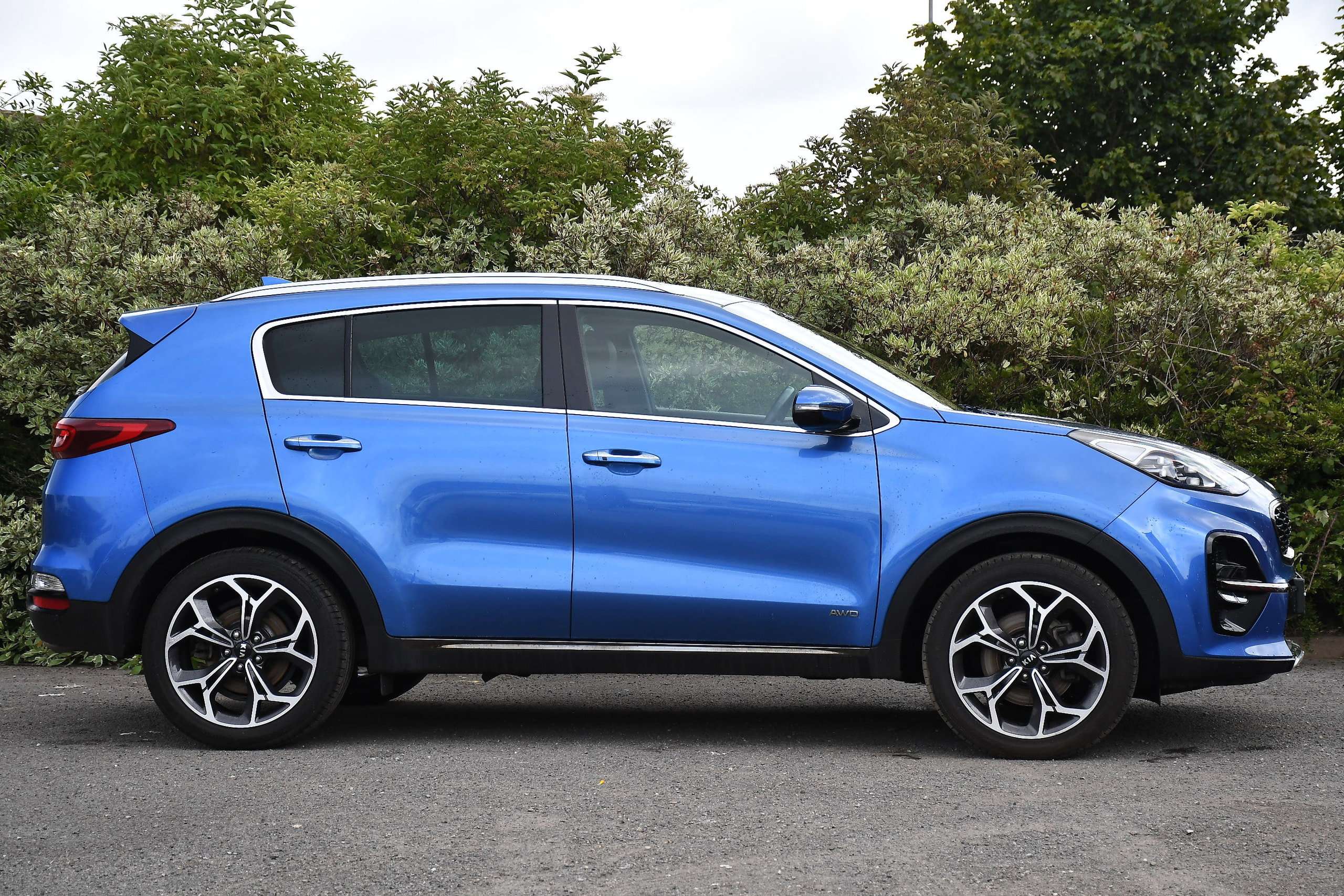 A 2019 KIA SPORTAGE 1.6 T-GDi GT-Line SUV 5dr Petrol DCT AWD Euro 6 (s/s) (174 bhp) A 2019 KIA SPORTAGE 1.6 T-GDi GT-Line SUV 5dr Petrol DCT AWD Euro 6 (s/s) (174 bhp)