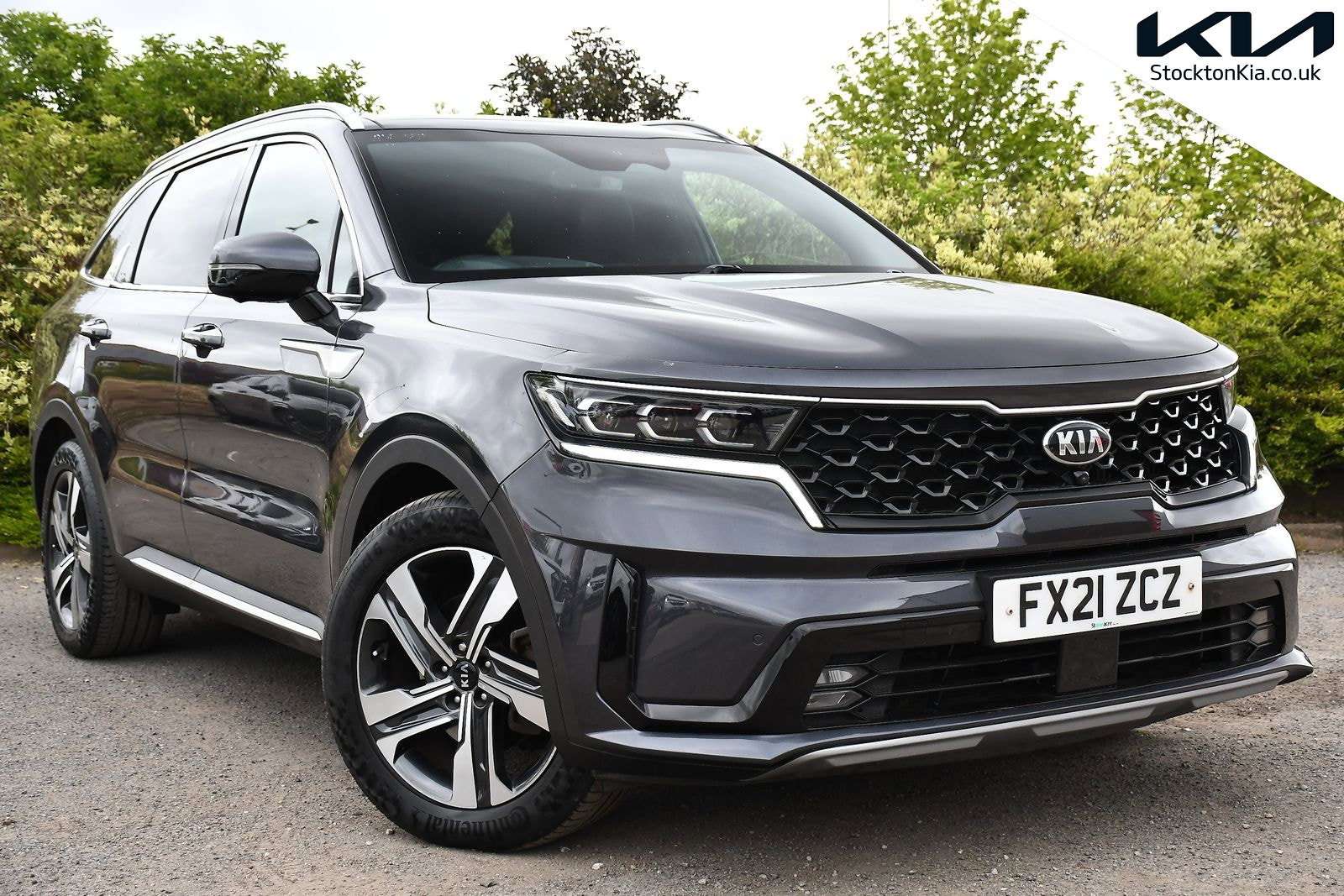A 2021 KIA SORENTO 1.6 h T-GDi 4 SUV 5dr Petrol Hybrid Auto AWD Euro 6 (s/s) (226 bhp) A 2021 KIA SORENTO 1.6 h T-GDi 4 SUV 5dr Petrol Hybrid Auto AWD Euro 6 (s/s) (226 bhp)