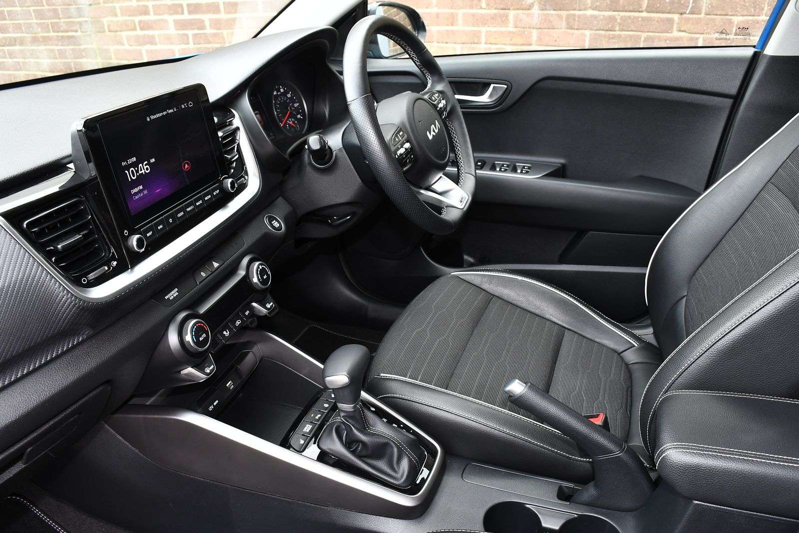 2024 KIA STONIC 2024 KIA STONIC