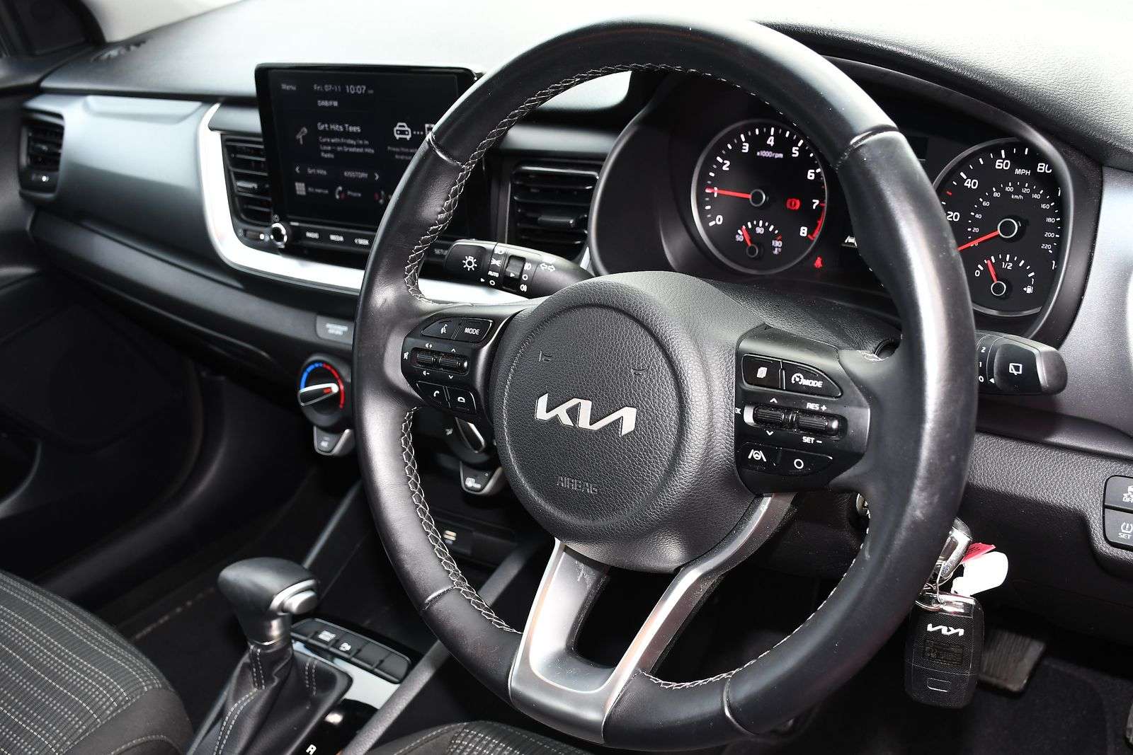 2024 KIA STONIC 2024 KIA STONIC