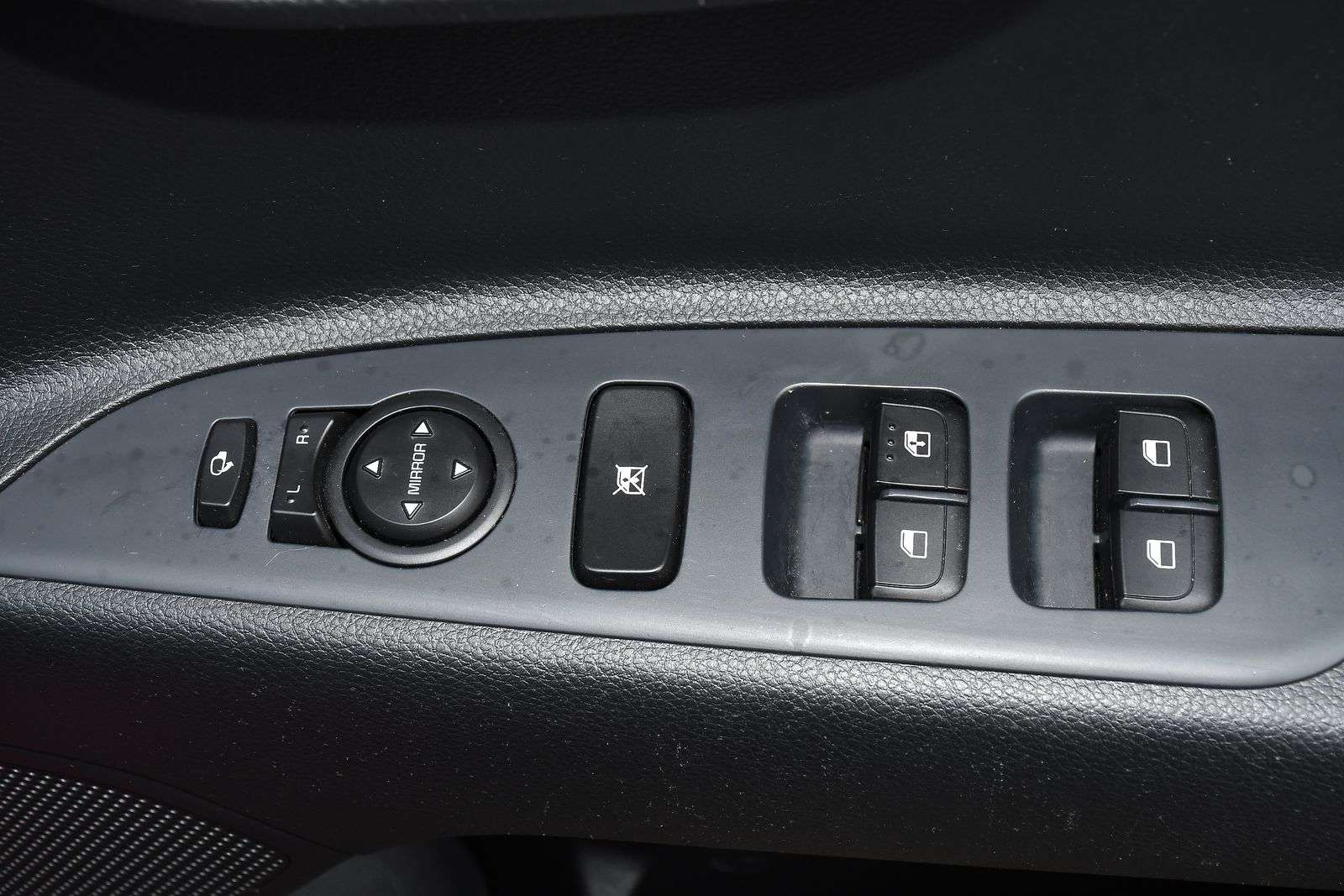 2024 KIA STONIC 2024 KIA STONIC