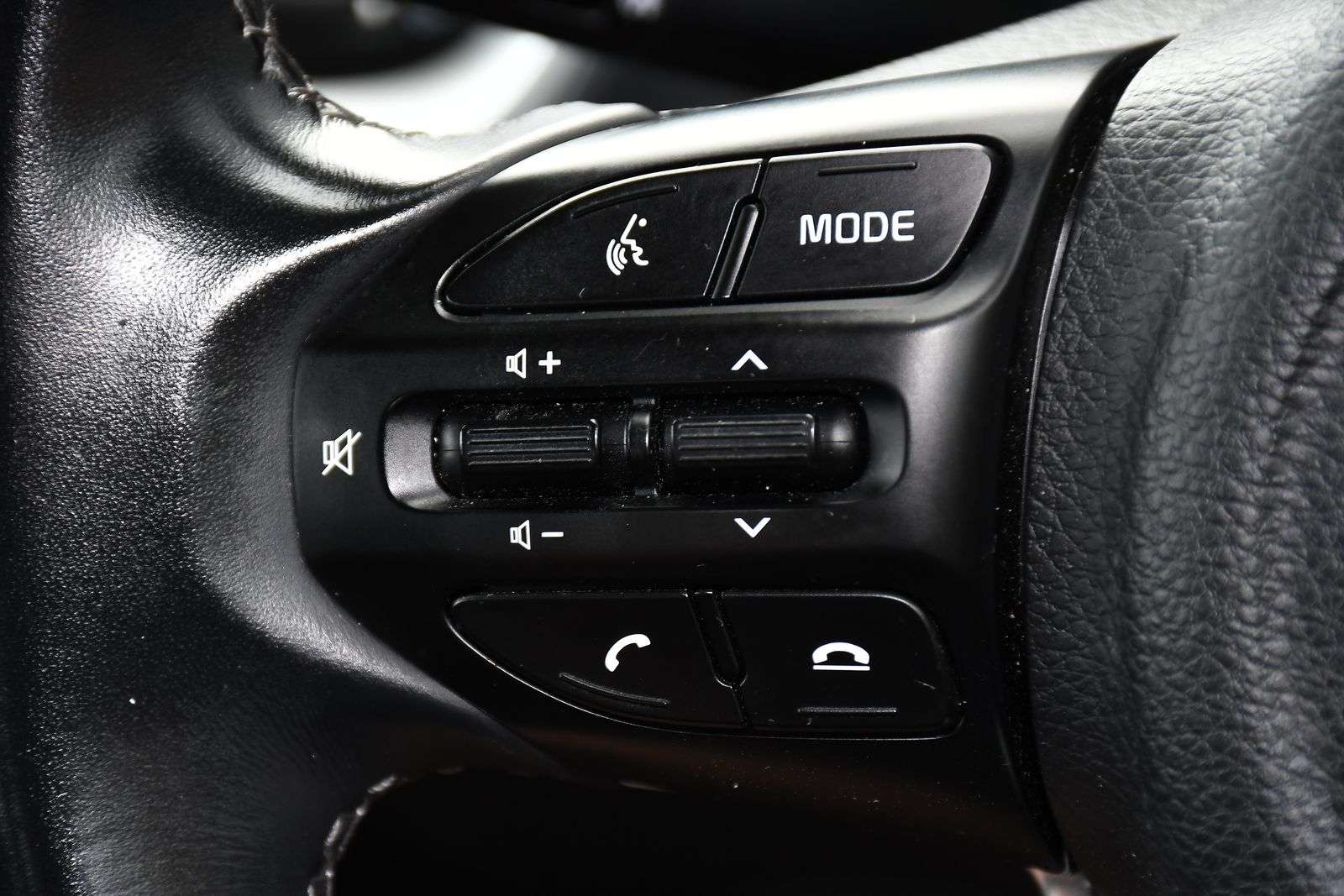 2022 KIA STONIC 2022 KIA STONIC