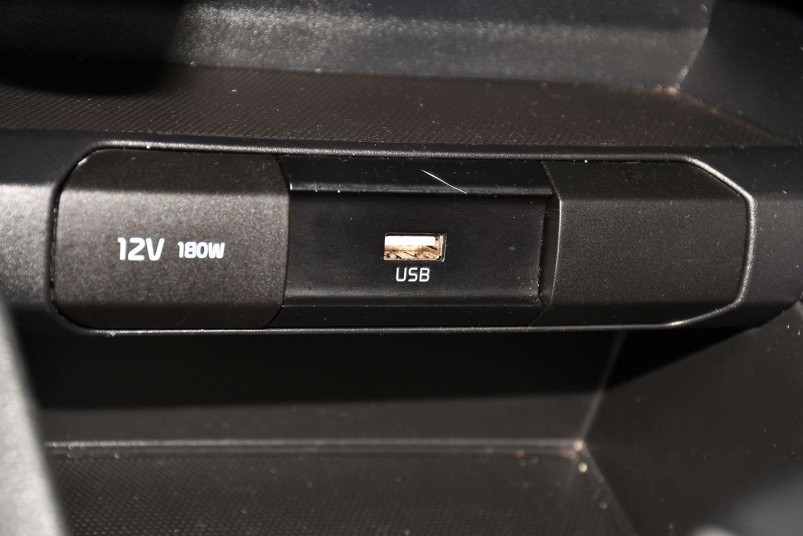 2022 KIA STONIC 2022 KIA STONIC