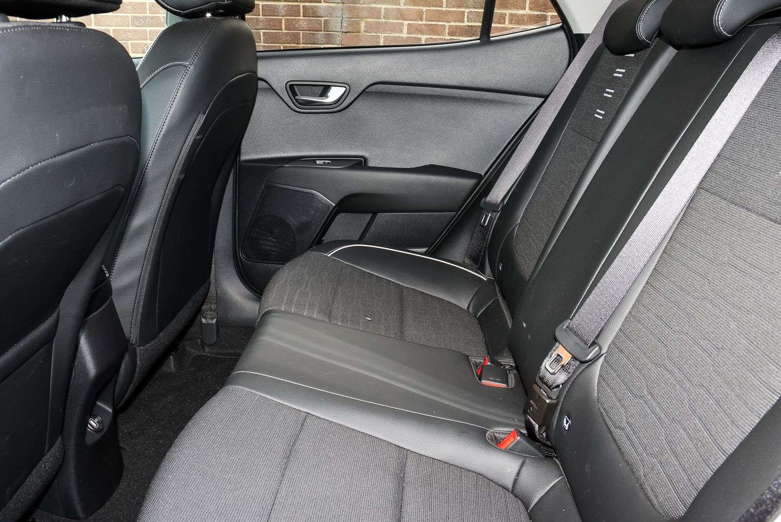 2023 KIA STONIC 2023 KIA STONIC