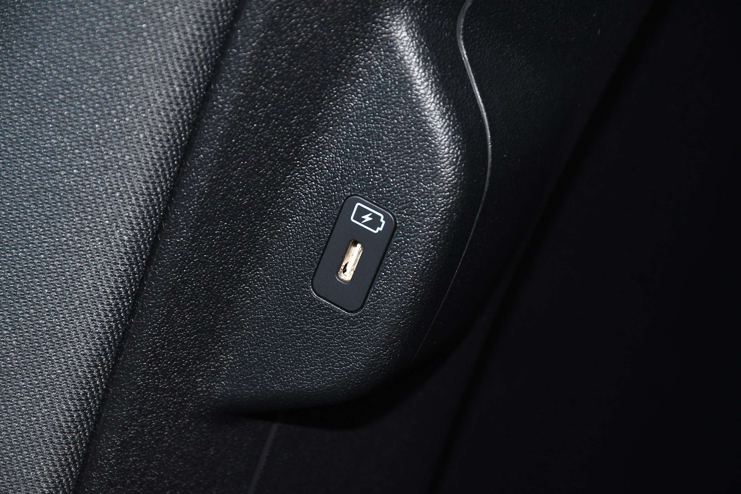 2025 KIA NIRO 2025 KIA NIRO