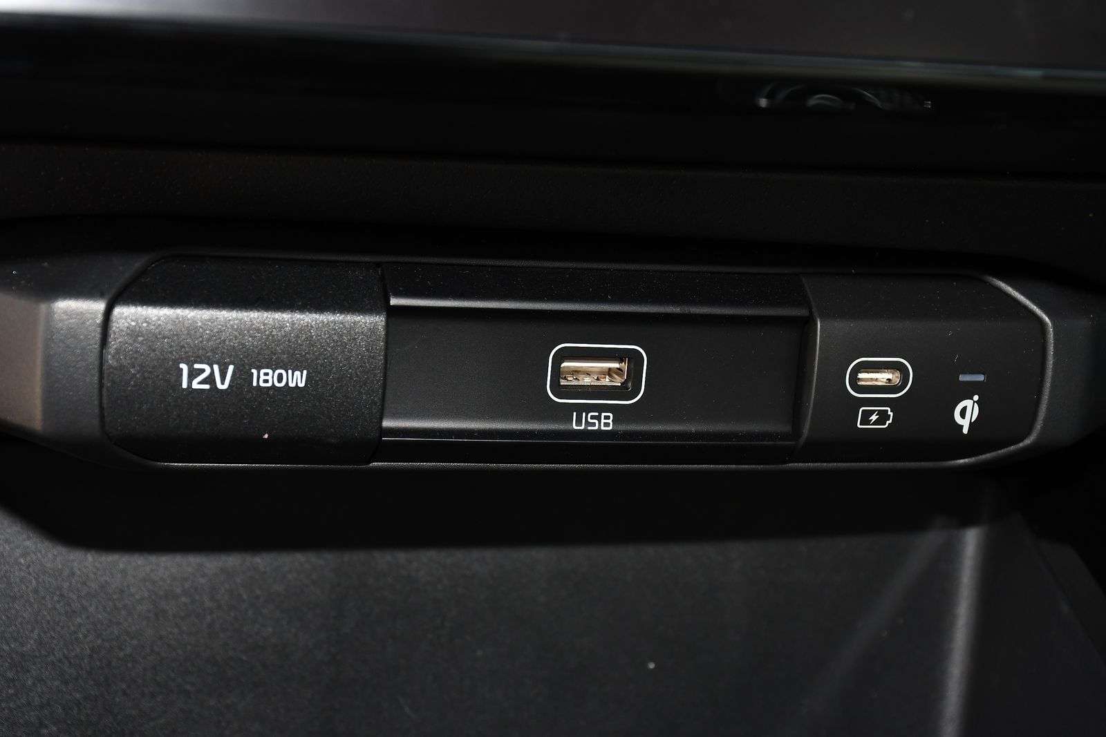 2025 KIA NIRO 2025 KIA NIRO