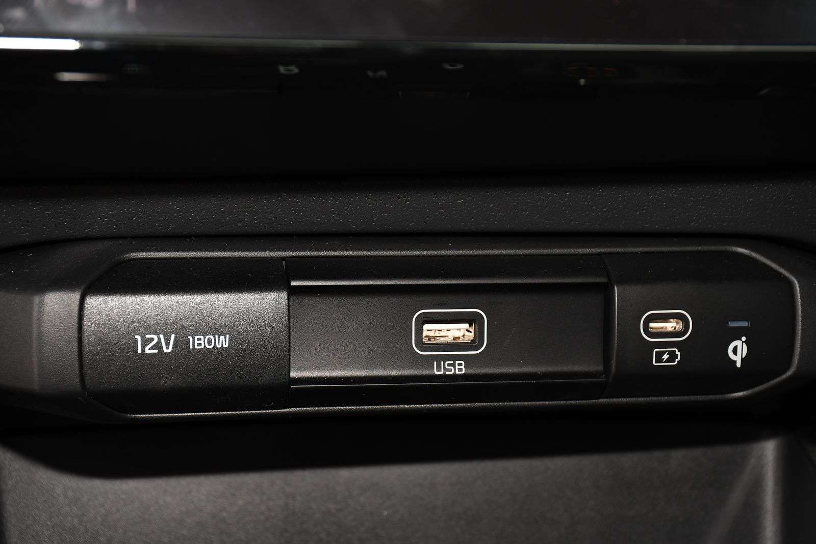 2025 KIA NIRO 2025 KIA NIRO