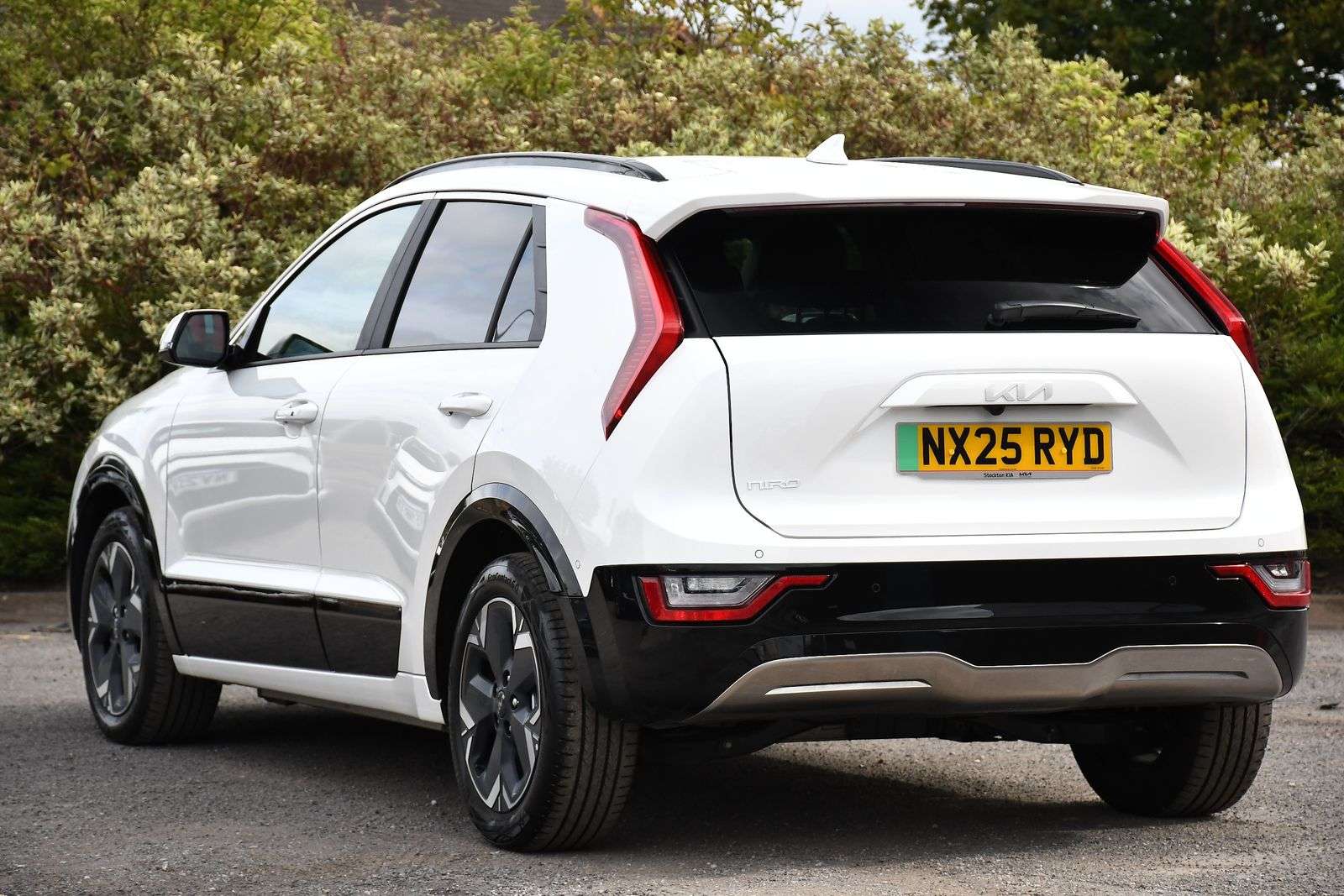 2025 KIA NIRO 2025 KIA NIRO