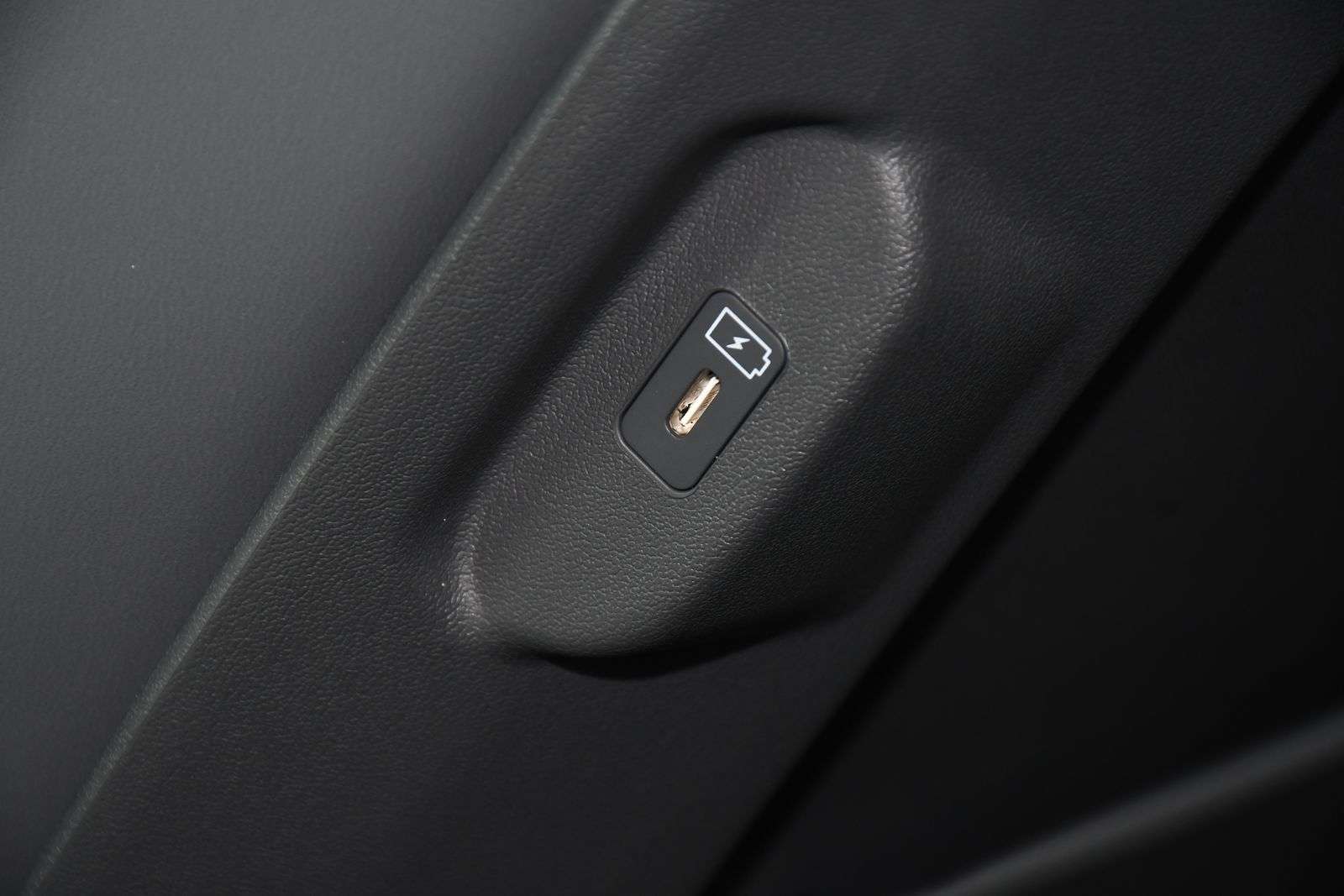 2025 KIA EV3 2025 KIA EV3