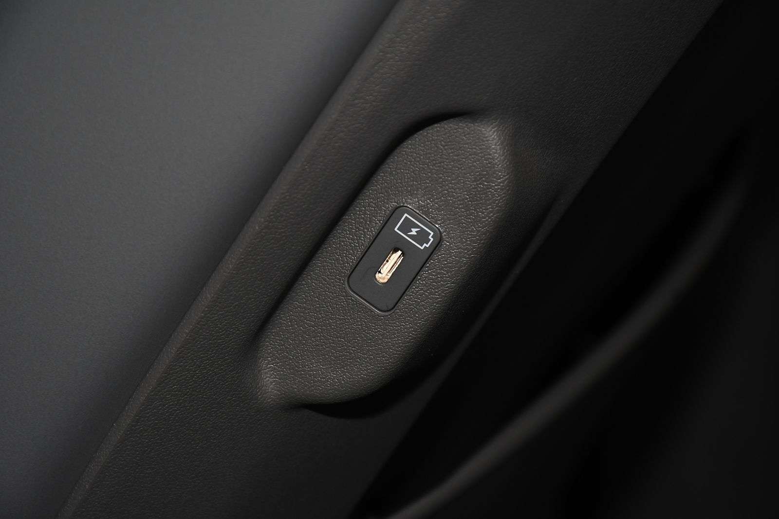 2025 KIA EV3 2025 KIA EV3