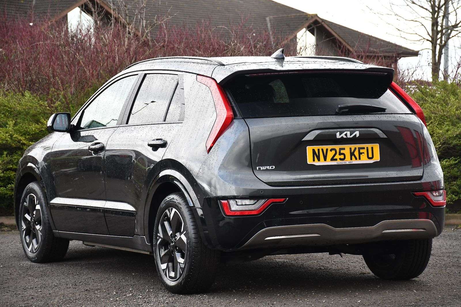 A 2025 KIA NIRO 64.8kWh 4 SUV 5dr Electric Auto (201 bhp) A 2025 KIA NIRO 64.8kWh 4 SUV 5dr Electric Auto (201 bhp)