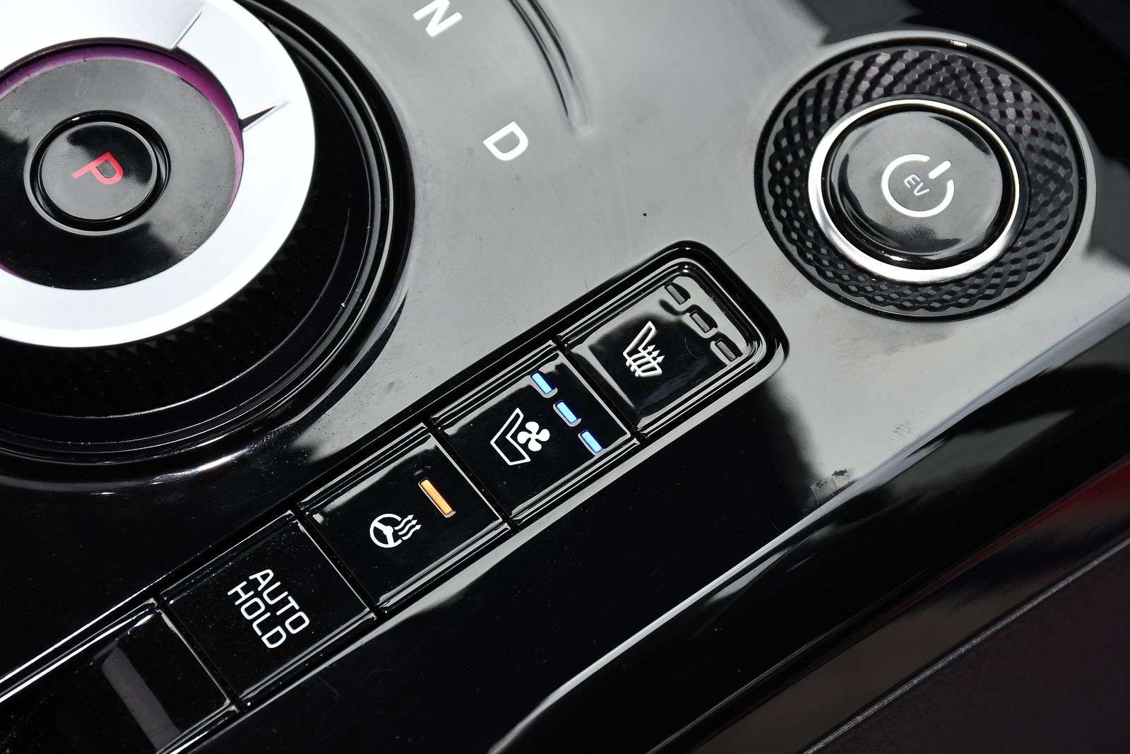 2025 KIA NIRO 2025 KIA NIRO