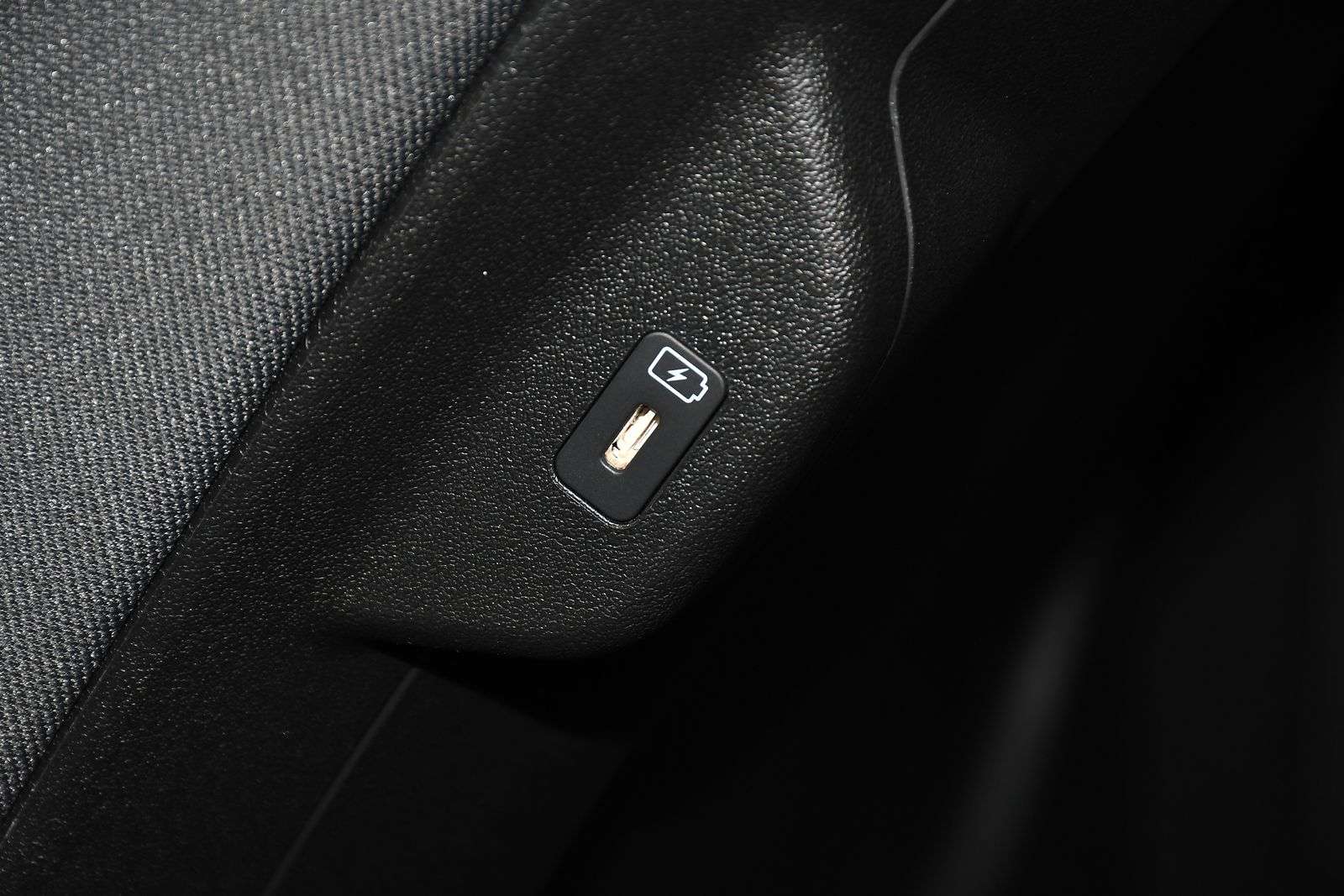 2025 KIA NIRO 2025 KIA NIRO