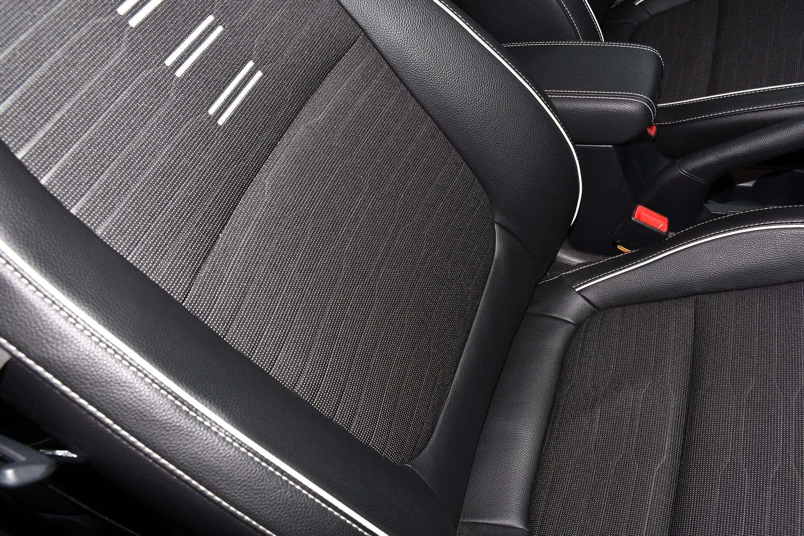 2024 KIA STONIC 2024 KIA STONIC