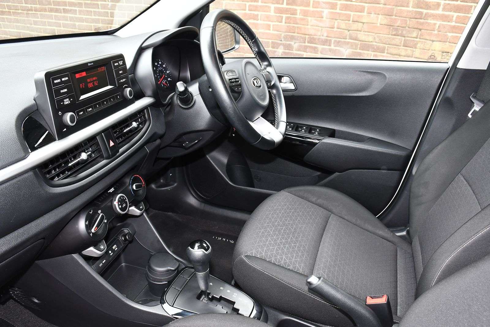 A 2019 KIA PICANTO 1.25 2 Hatchback 5dr Petrol Auto Euro 6 (83 bhp) A 2019 KIA PICANTO 1.25 2 Hatchback 5dr Petrol Auto Euro 6 (83 bhp)