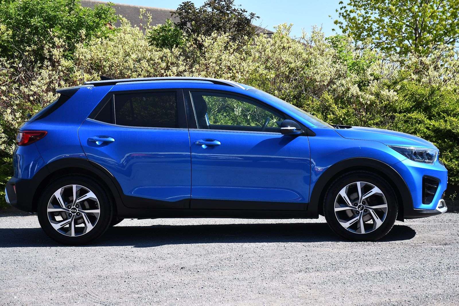 A 2021 KIA STONIC 1.0 T-GDi MHEV GT-Line SUV 5dr Petrol Hybrid Manual Euro 6 (s/s) (118 bhp) A 2021 KIA STONIC 1.0 T-GDi MHEV GT-Line SUV 5dr Petrol Hybrid Manual Euro 6 (s/s) (118 bhp)