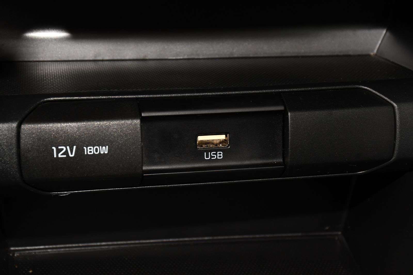 2022 KIA STONIC 2022 KIA STONIC