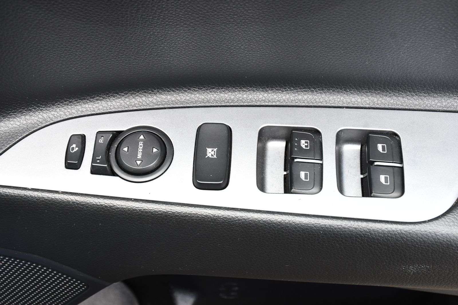 2022 KIA STONIC 2022 KIA STONIC