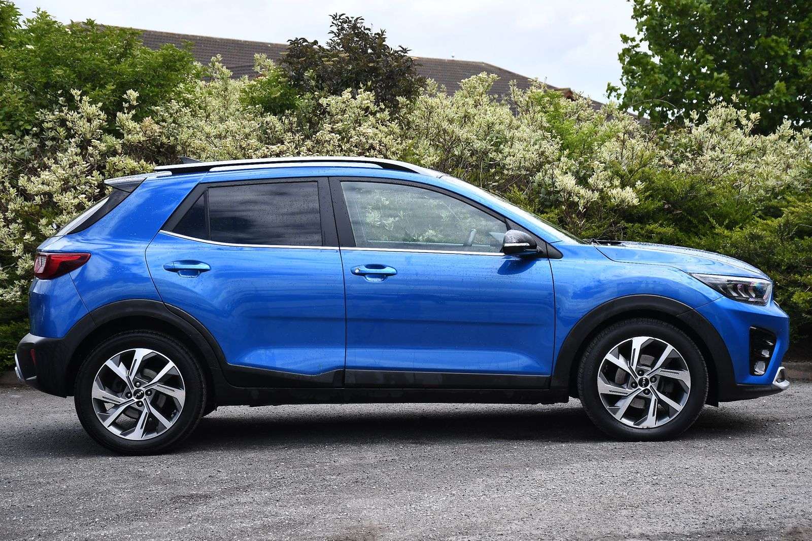 A 2022 KIA STONIC 1.0 T-GDi MHEV GT-Line SUV 5dr Petrol Hybrid Manual Euro 6 (s/s) (118 bhp) A 2022 KIA STONIC 1.0 T-GDi MHEV GT-Line SUV 5dr Petrol Hybrid Manual Euro 6 (s/s) (118 bhp)