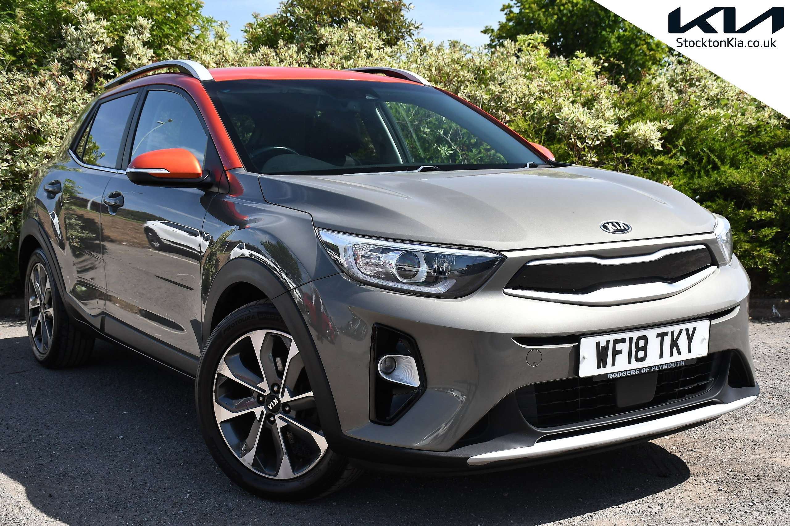 A 2018 KIA STONIC 1.0 T-GDi First Edition SUV 5dr Petrol Manual Euro 6 (s/s) (118 bhp) A 2018 KIA STONIC 1.0 T-GDi First Edition SUV 5dr Petrol Manual Euro 6 (s/s) (118 bhp)