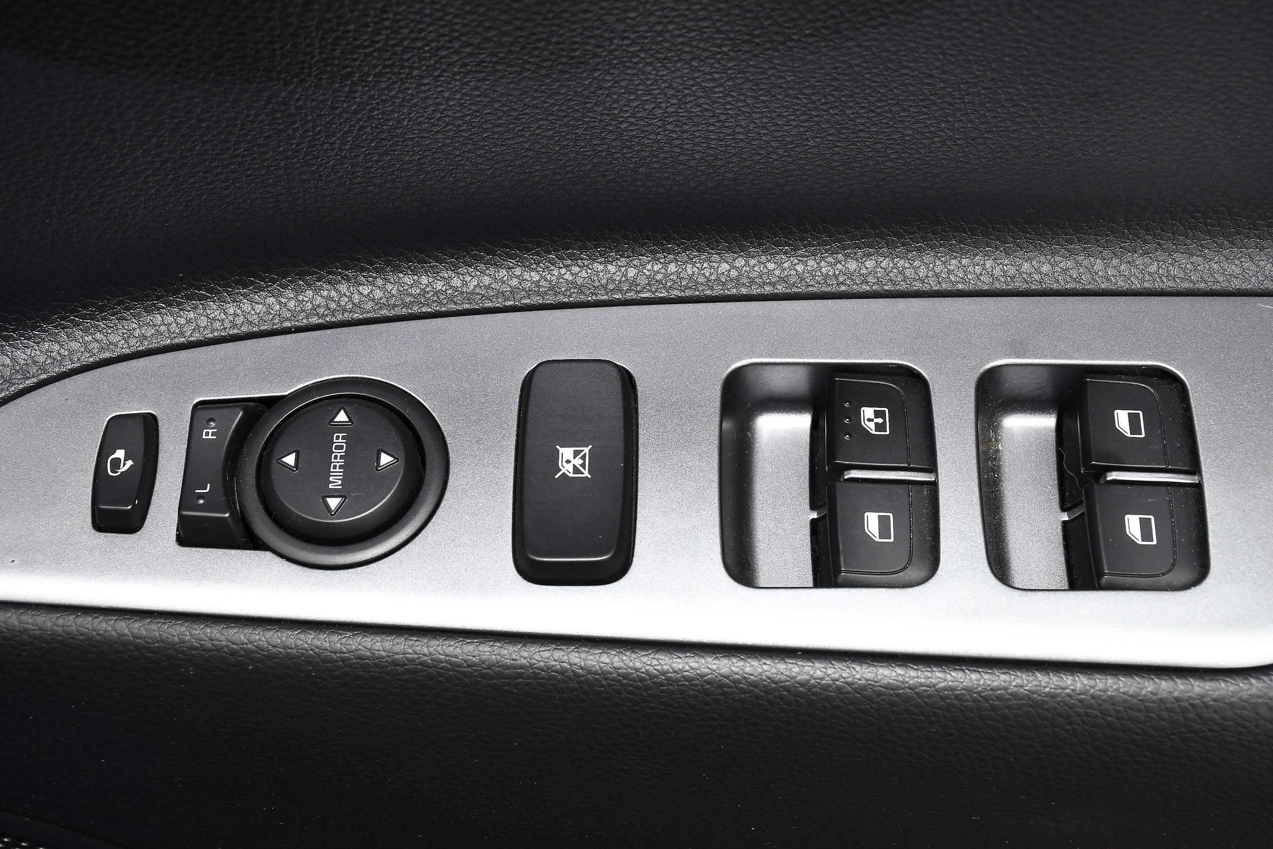 2024 KIA STONIC 2024 KIA STONIC