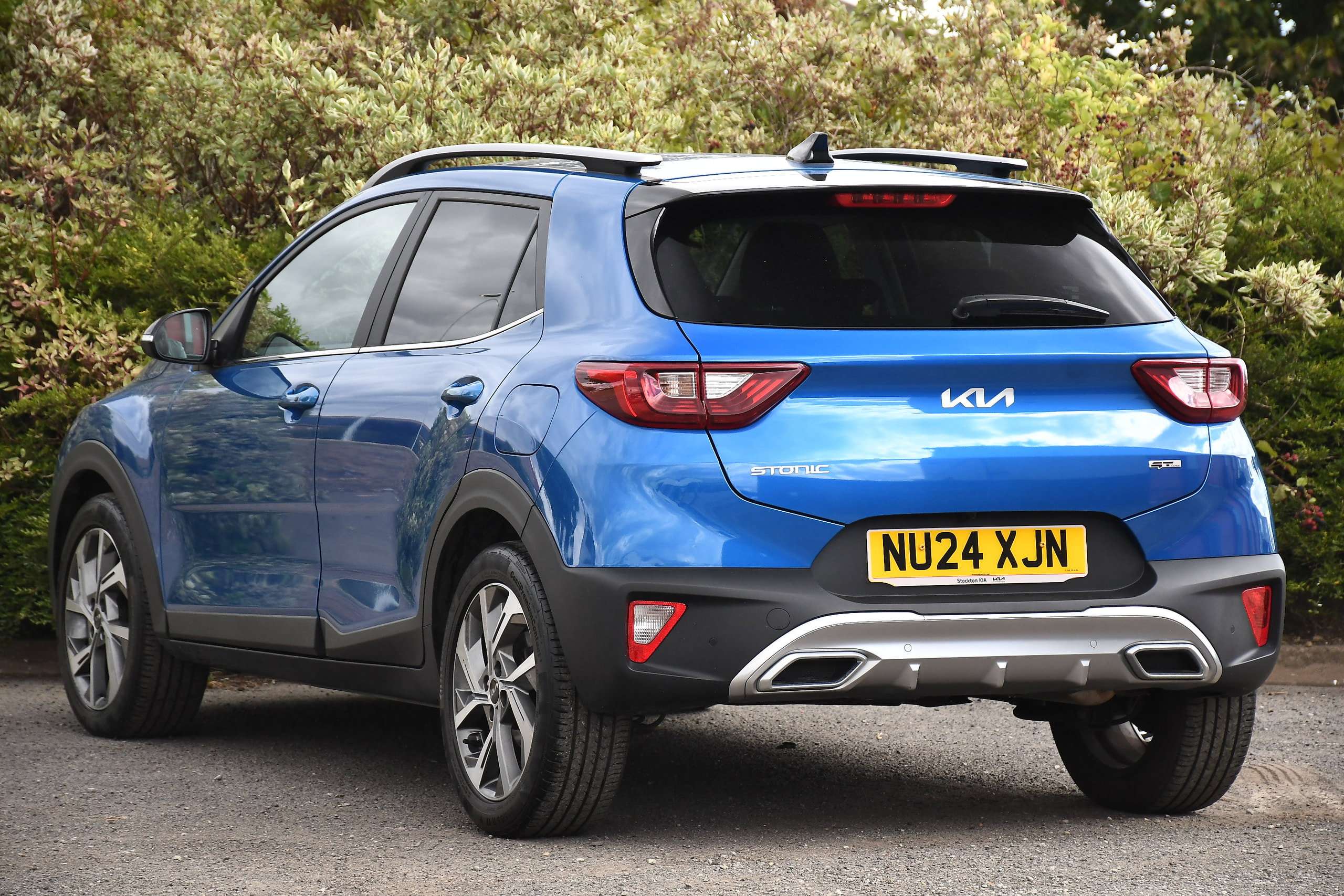 A 2024 KIA STONIC 1.0 T-GDi MHEV GT-Line S SUV 5dr Petrol Hybrid Manual Euro 6 (s/s) (118 bhp) A 2024 KIA STONIC 1.0 T-GDi MHEV GT-Line S SUV 5dr Petrol Hybrid Manual Euro 6 (s/s) (118 bhp)