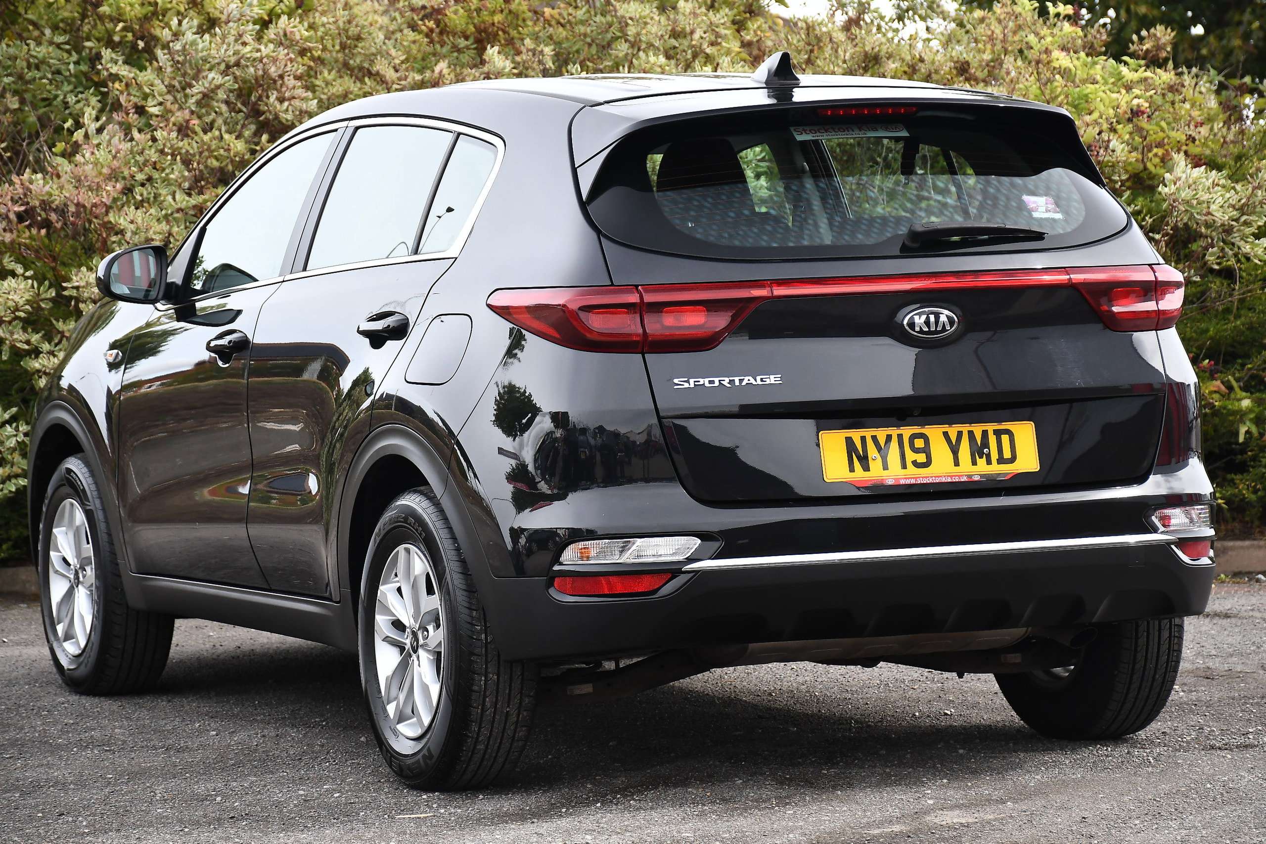 A 2019 KIA SPORTAGE 1.6 GDi 1 SUV 5dr Petrol Manual Euro 6 (s/s) (130 bhp) A 2019 KIA SPORTAGE 1.6 GDi 1 SUV 5dr Petrol Manual Euro 6 (s/s) (130 bhp)