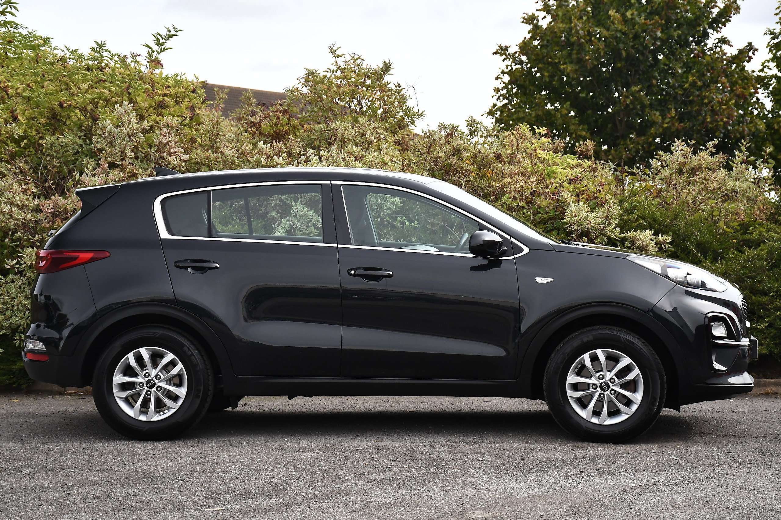 A 2019 KIA SPORTAGE 1.6 GDi 1 SUV 5dr Petrol Manual Euro 6 (s/s) (130 bhp) A 2019 KIA SPORTAGE 1.6 GDi 1 SUV 5dr Petrol Manual Euro 6 (s/s) (130 bhp)