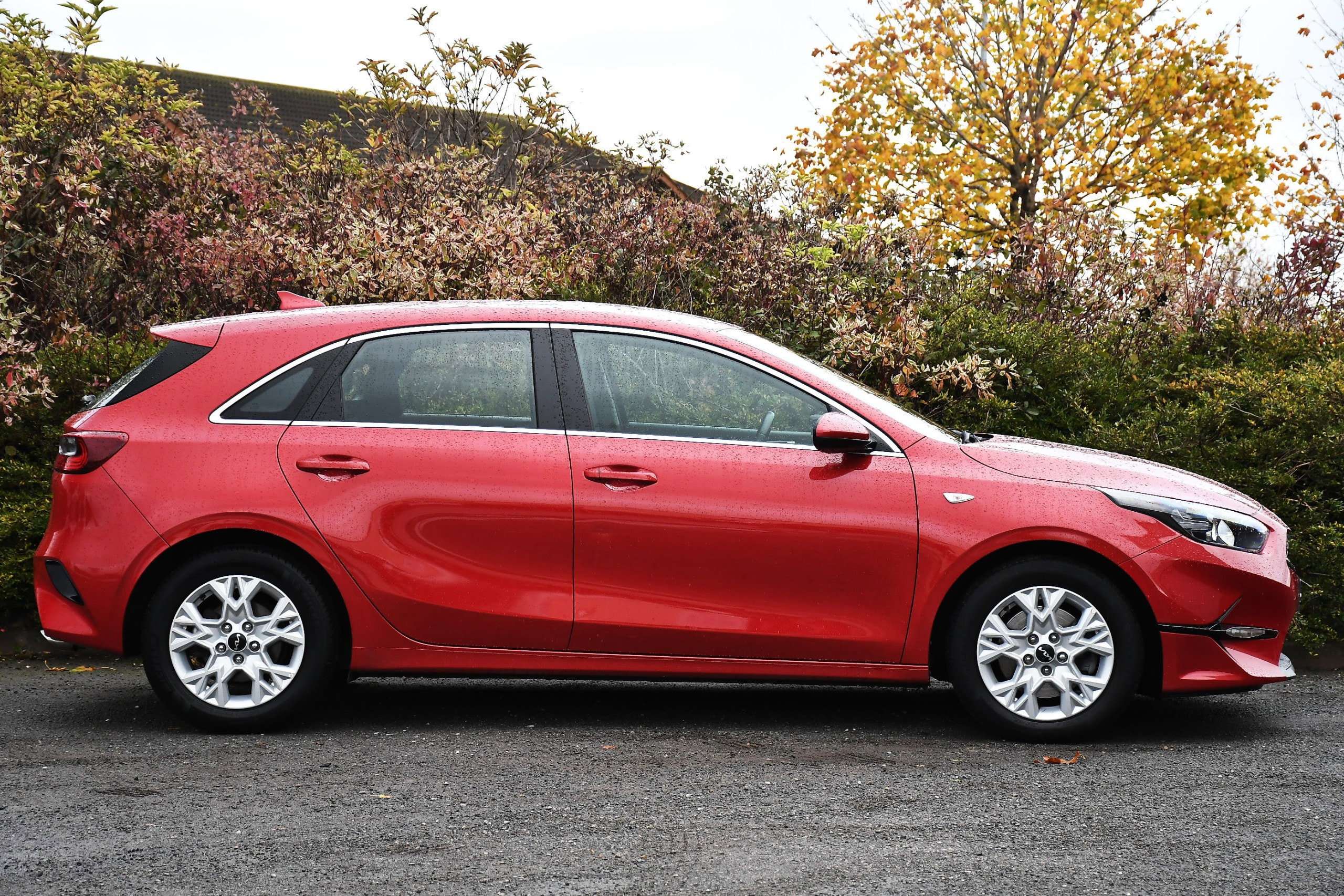 A 2024 KIA CEED 1.5 T-GDi 2 Hatchback 5dr Petrol Manual Euro 6 (s/s) (138 bhp) A 2024 KIA CEED 1.5 T-GDi 2 Hatchback 5dr Petrol Manual Euro 6 (s/s) (138 bhp)