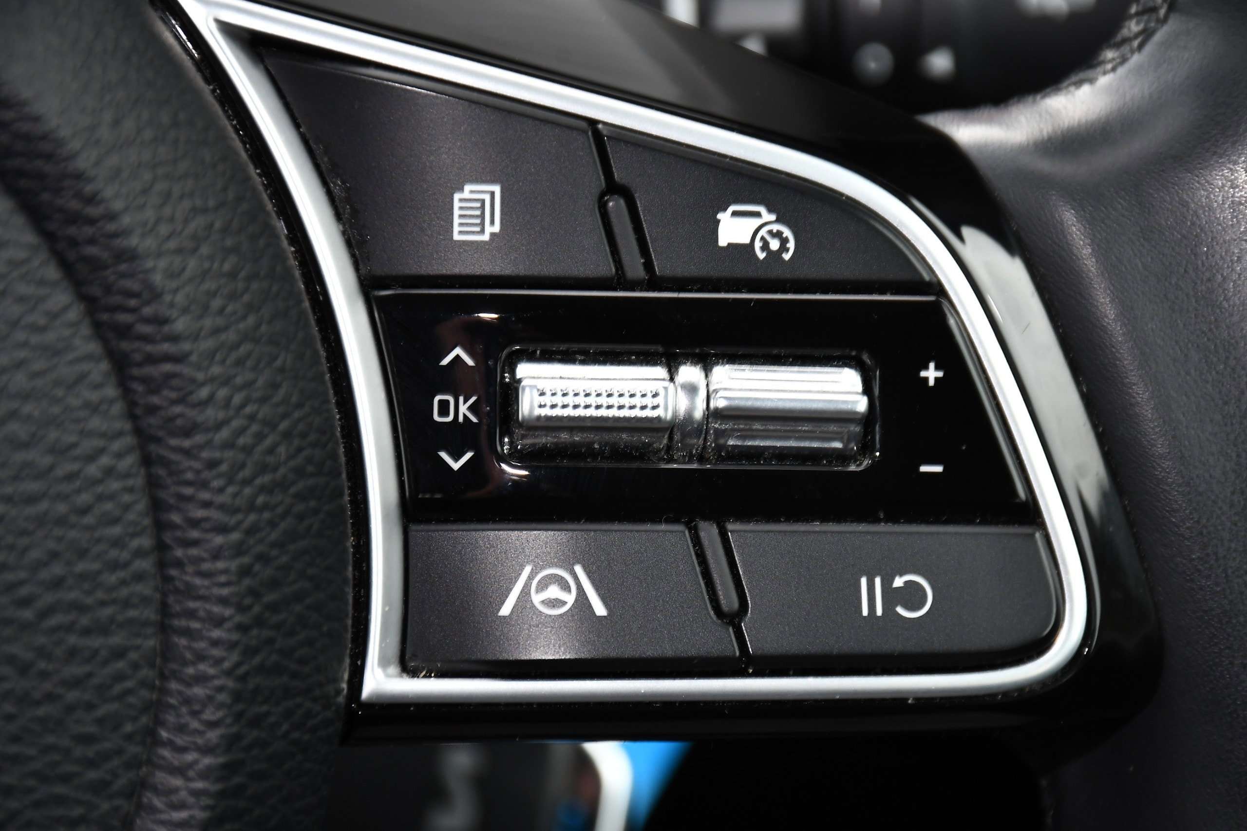 2024 KIA CEED 2024 KIA CEED