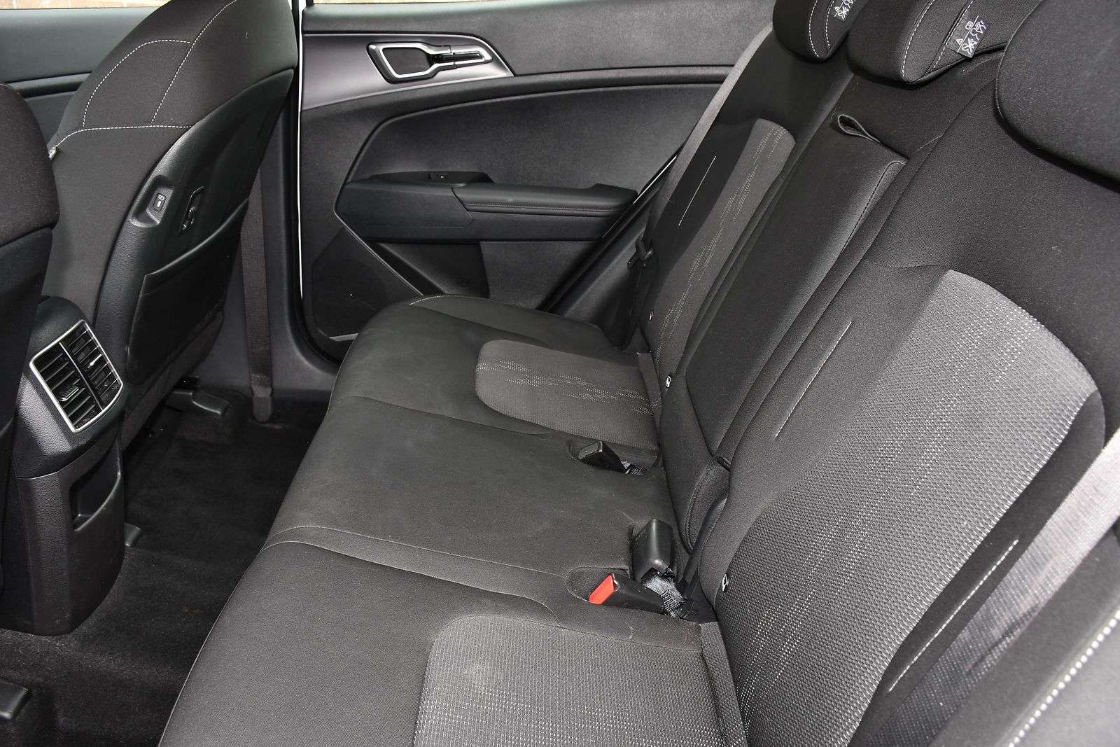 2025 KIA SPORTAGE 2025 KIA SPORTAGE