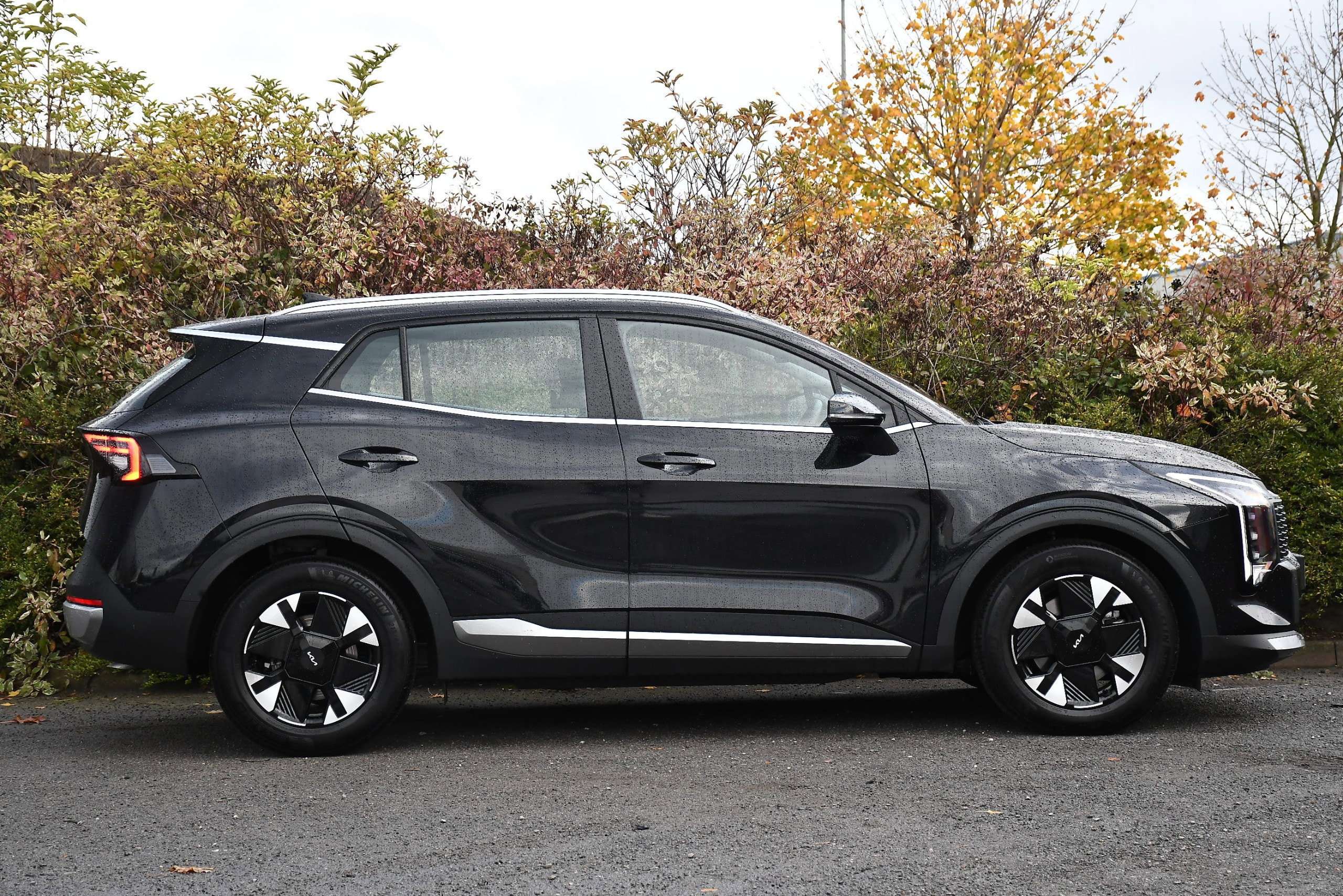 A 2026 KIA SPORTAGE 1.6 T-GDi Pure SUV 5dr Petrol Manual Euro 6 (s/s) (147 bhp) A 2026 KIA SPORTAGE 1.6 T-GDi Pure SUV 5dr Petrol Manual Euro 6 (s/s) (147 bhp)